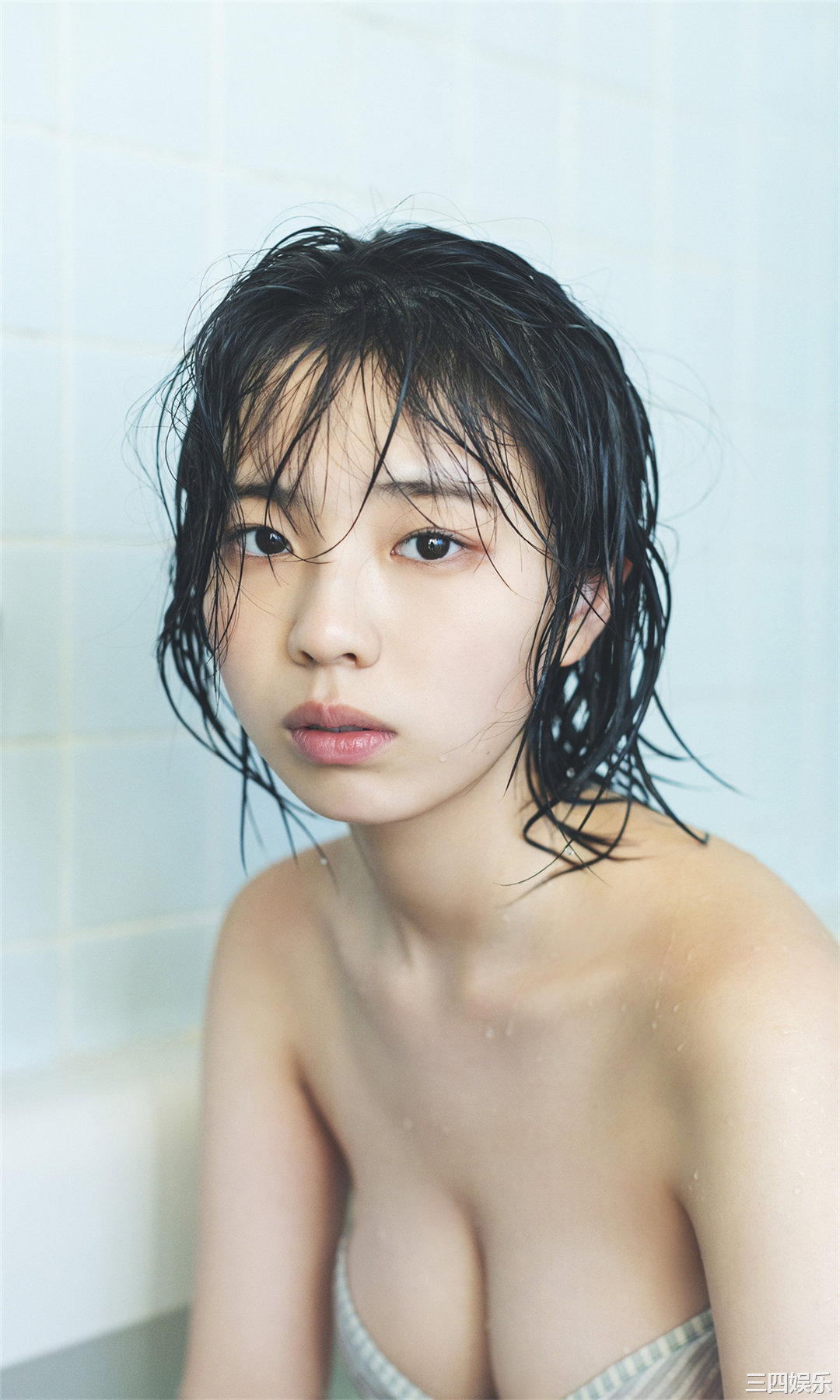 菊地姫奈写真集《春めく、ほのめく》高清全本