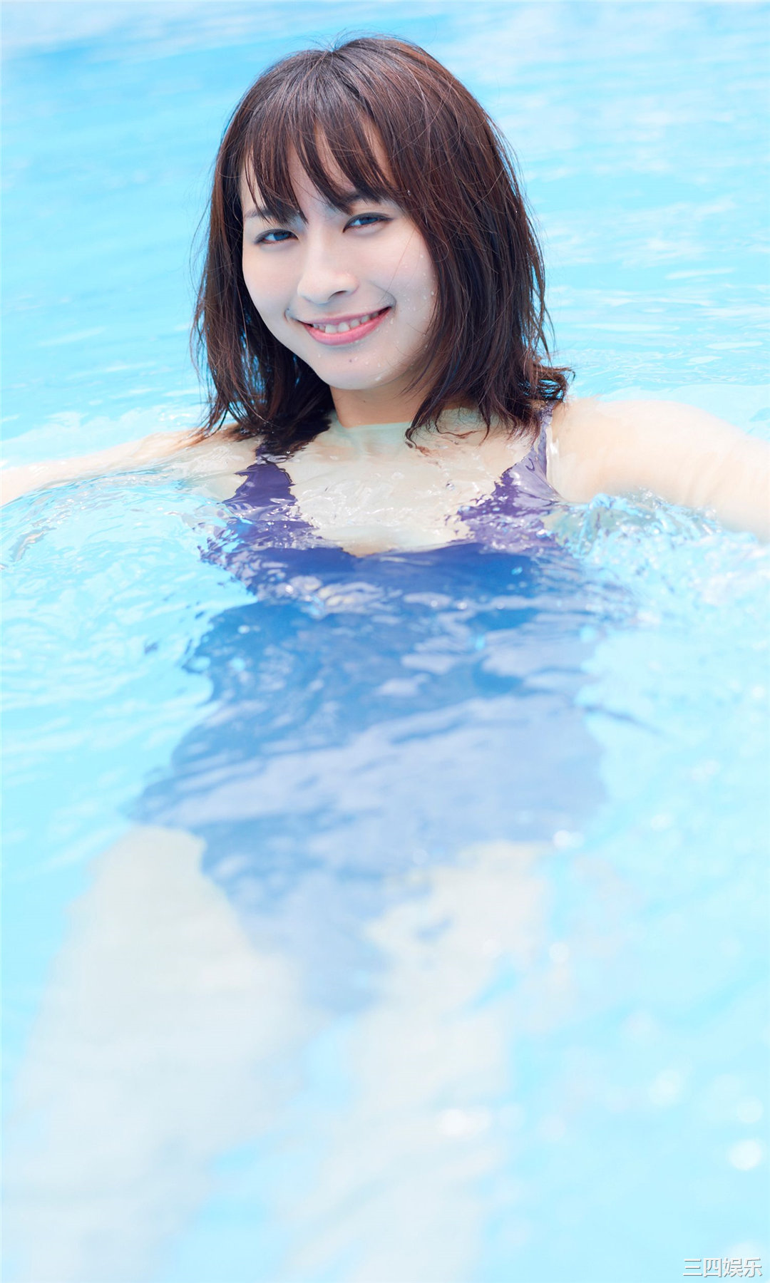 龙梦柔写真集《『中国のシンデレラ』、衝撃の初登場！》高清全本