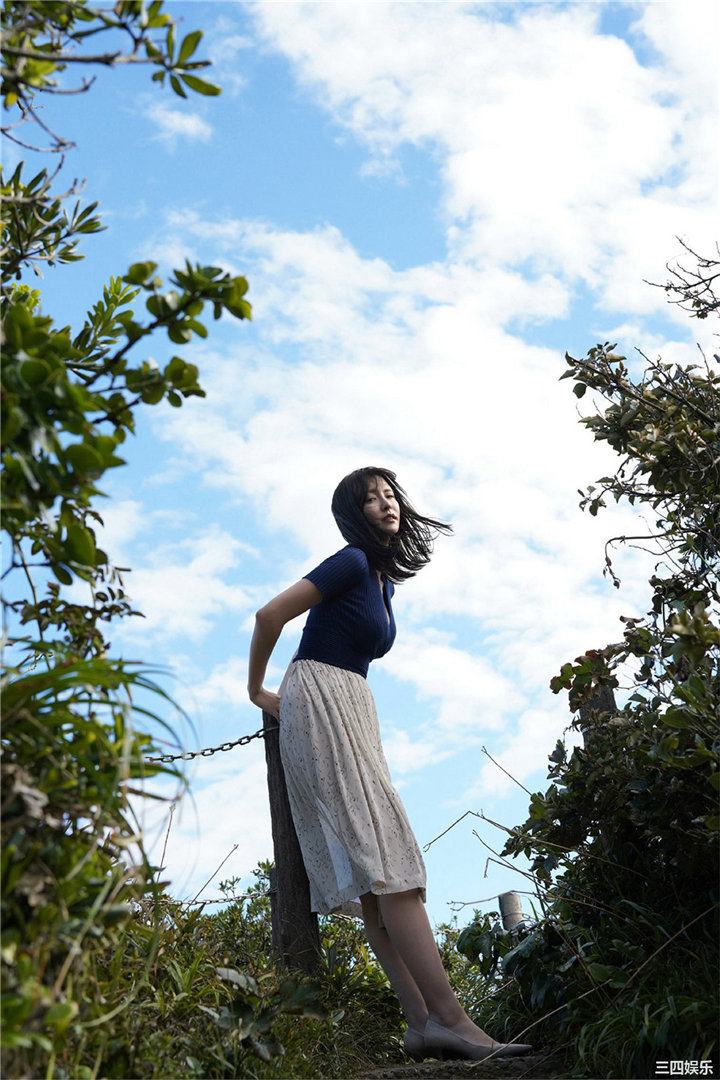 奈月塞娜写真集《たまゆらＡ》高清全本