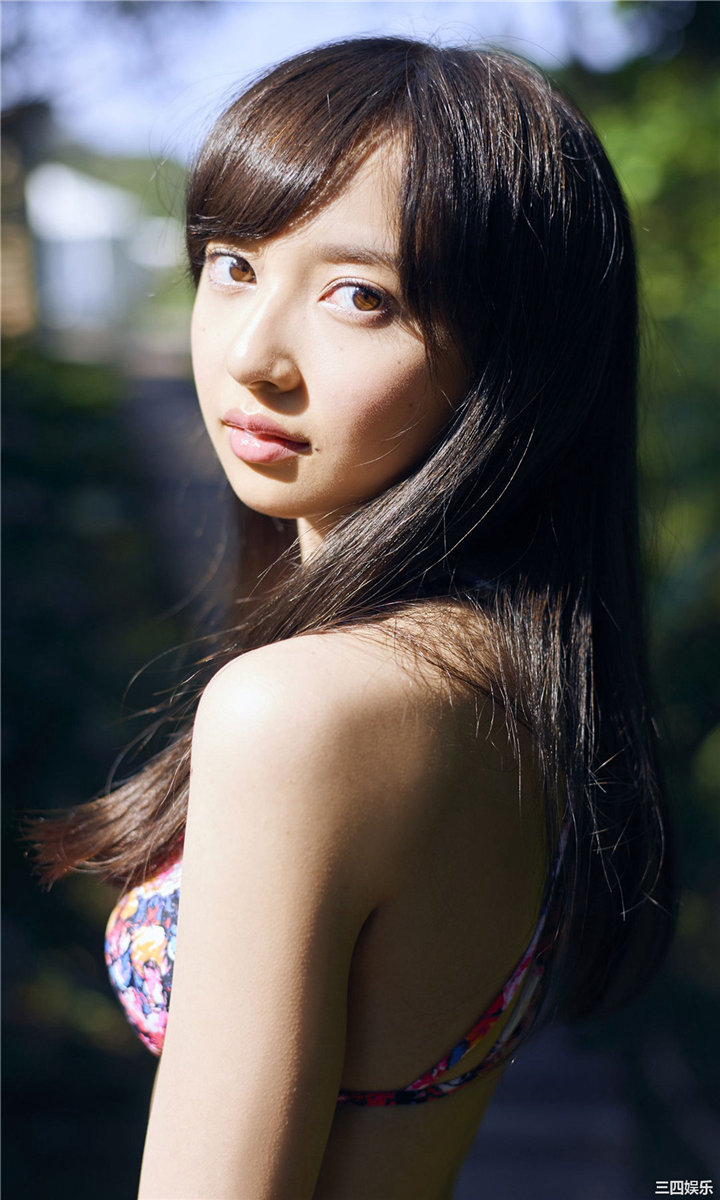 小宫有纱写真集《女優と声優の間で。》高清全本