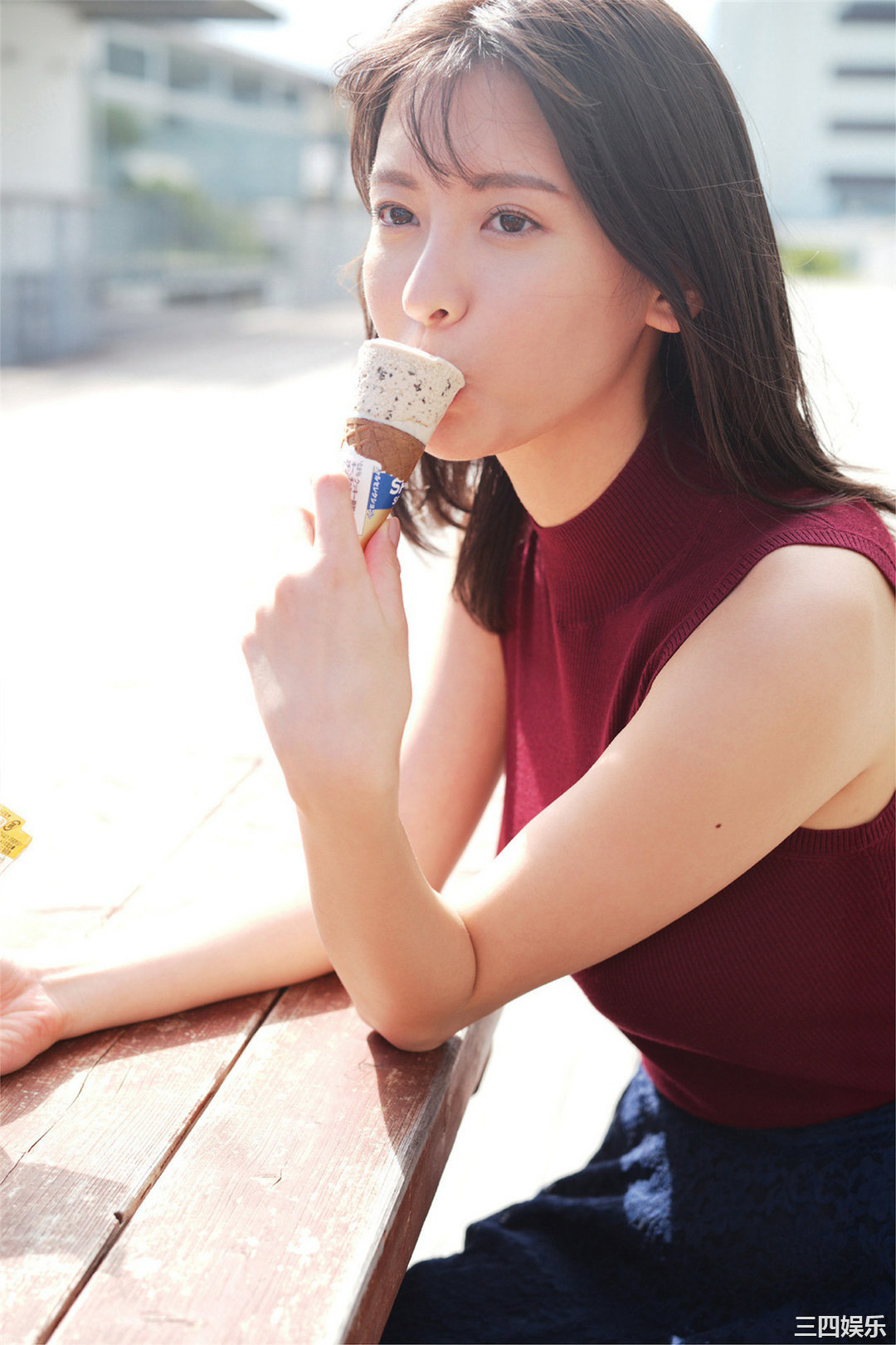 奈月塞娜写真集《たまゆらB》高清全本