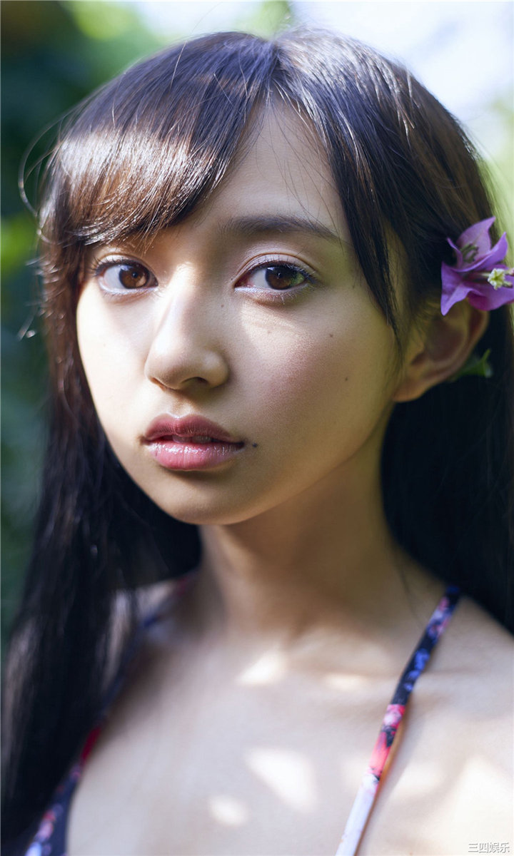 小宫有纱写真集《女優と声優の間で。》高清全本