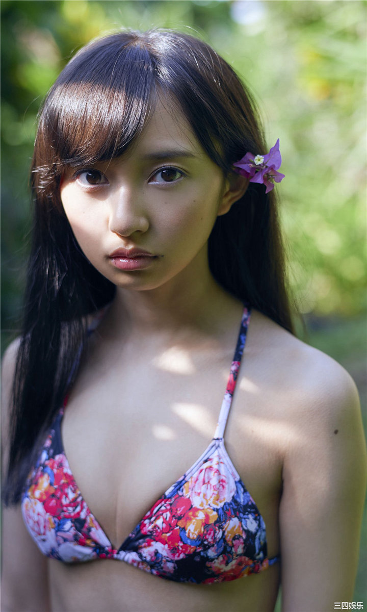 小宫有纱写真集《女優と声優の間で。》高清全本