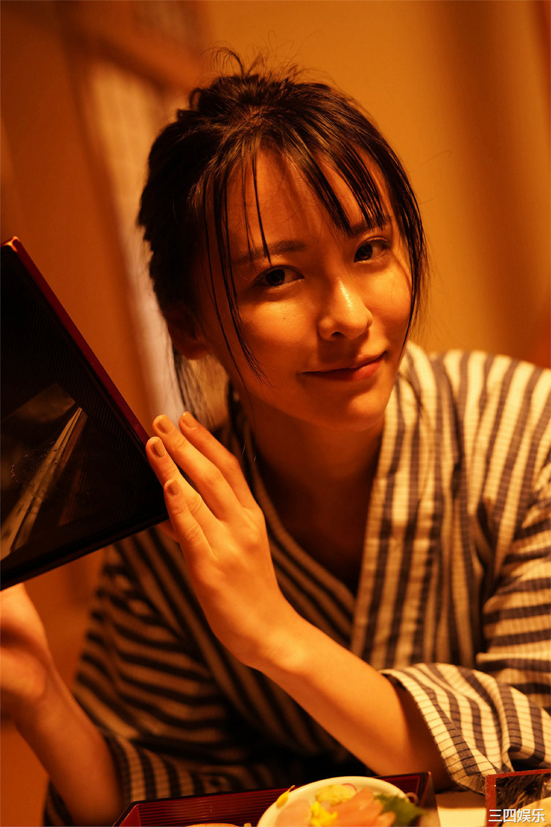 奈月塞娜写真集《たまゆらB》高清全本