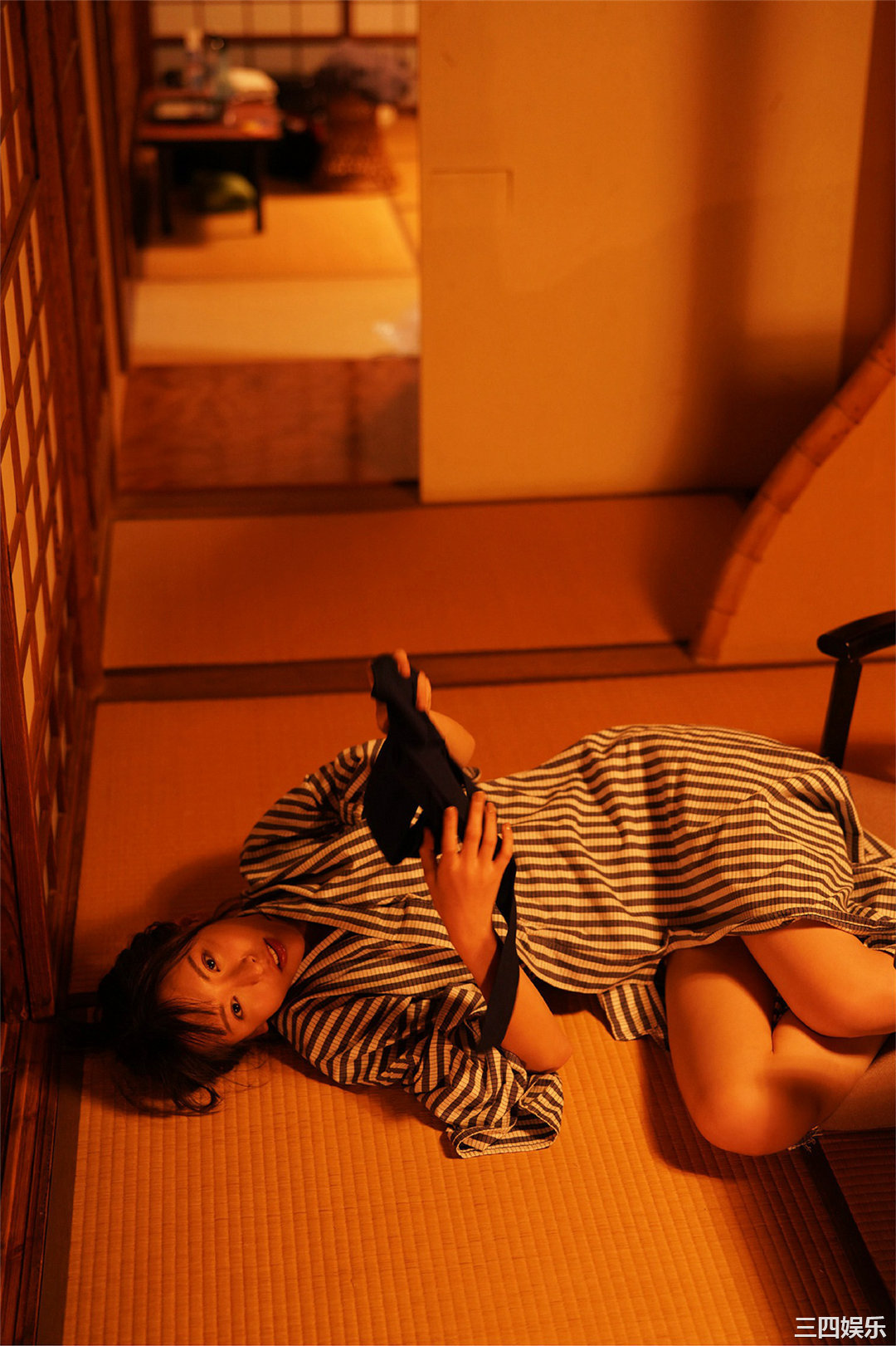 奈月塞娜写真集《たまゆらB》高清全本