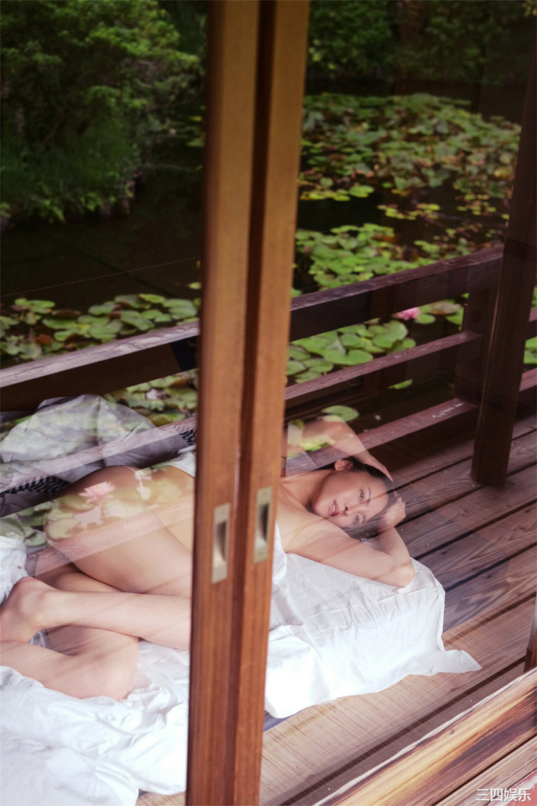 奈月塞娜写真集《たまゆらB》高清全本