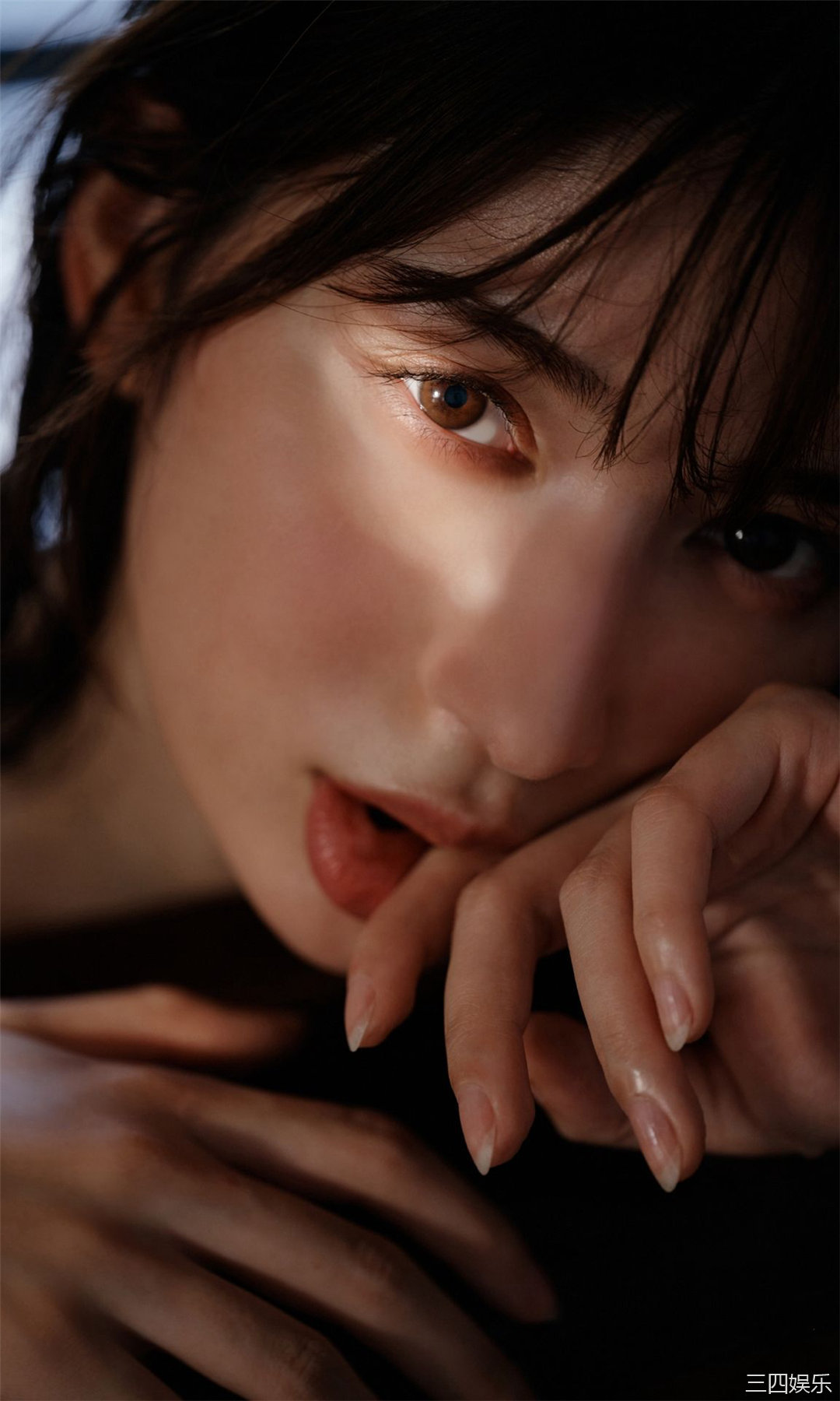 雪平莉左写真集《春に淫するひと。》高清全本