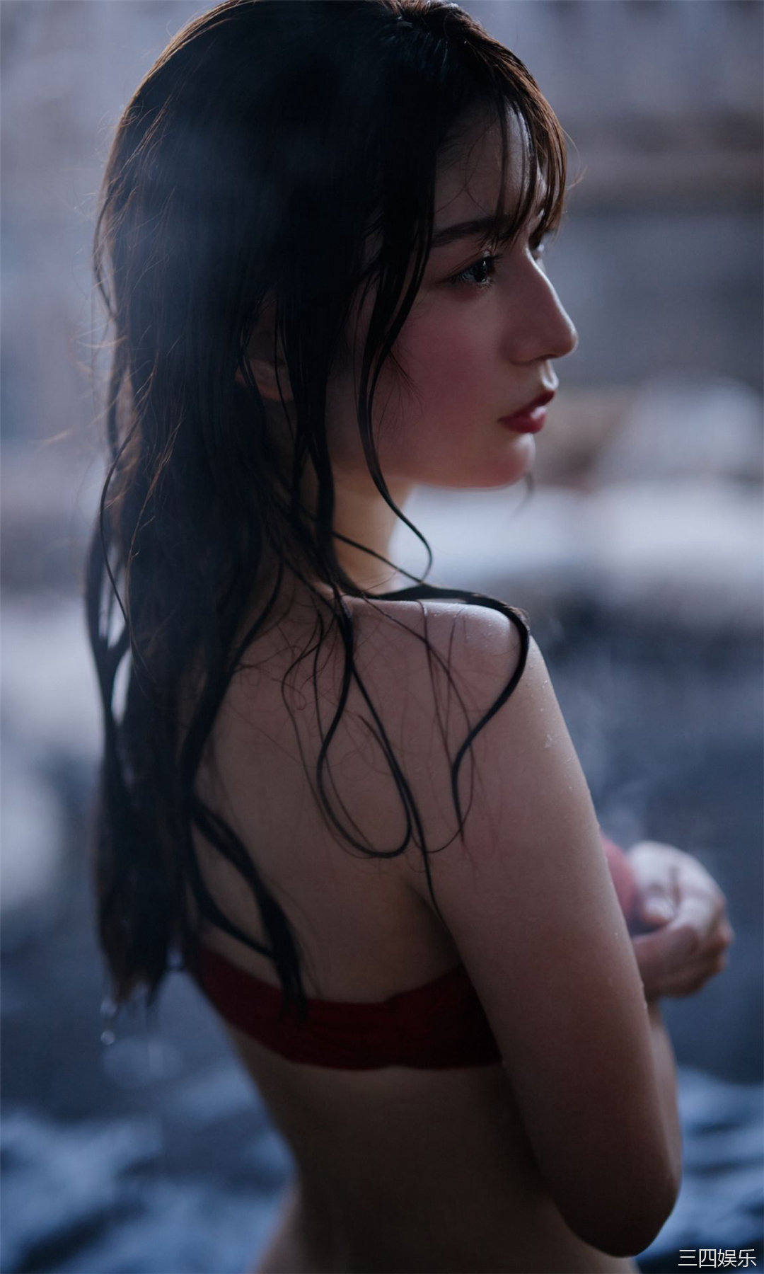 雪平莉左写真集《春に淫するひと。》高清全本