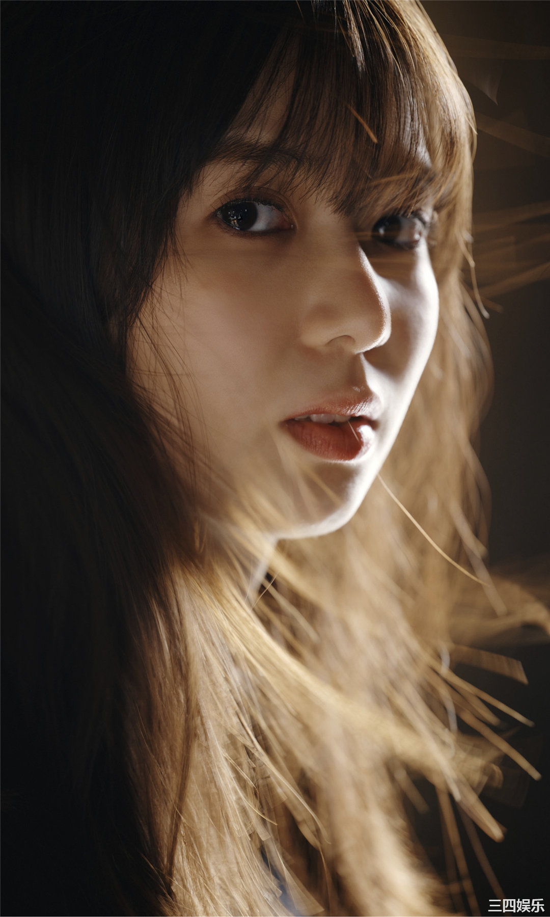 松平璃子写真集《マイクロ小顔の8頭身ボディ。》高清全本