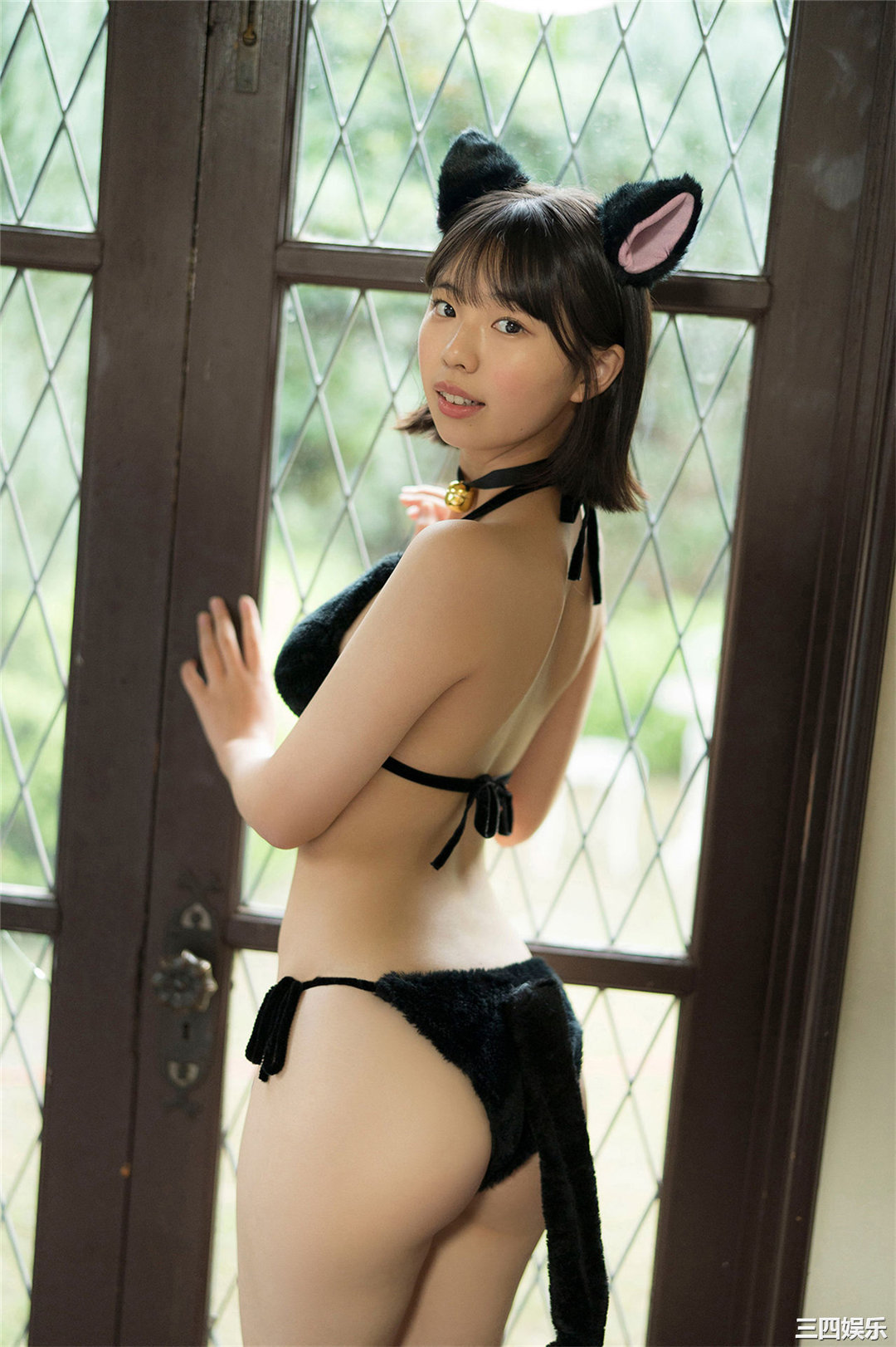 菊地姬奈写真集《ミスマガ２０２０コスプレ対決３》高清全本