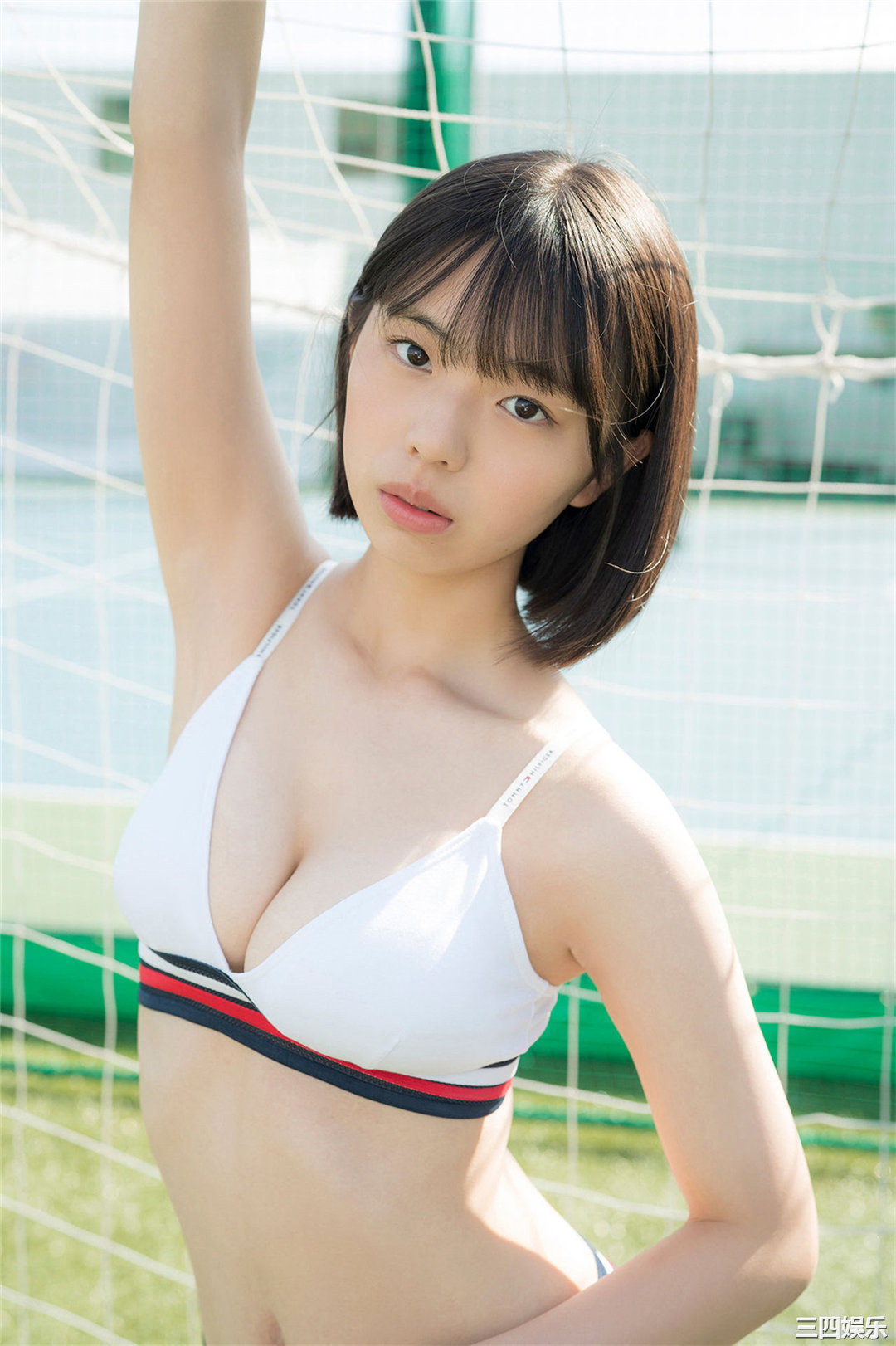 菊地姬奈写真集《ミスマガ２０２０コスプレ対決３》高清全本
