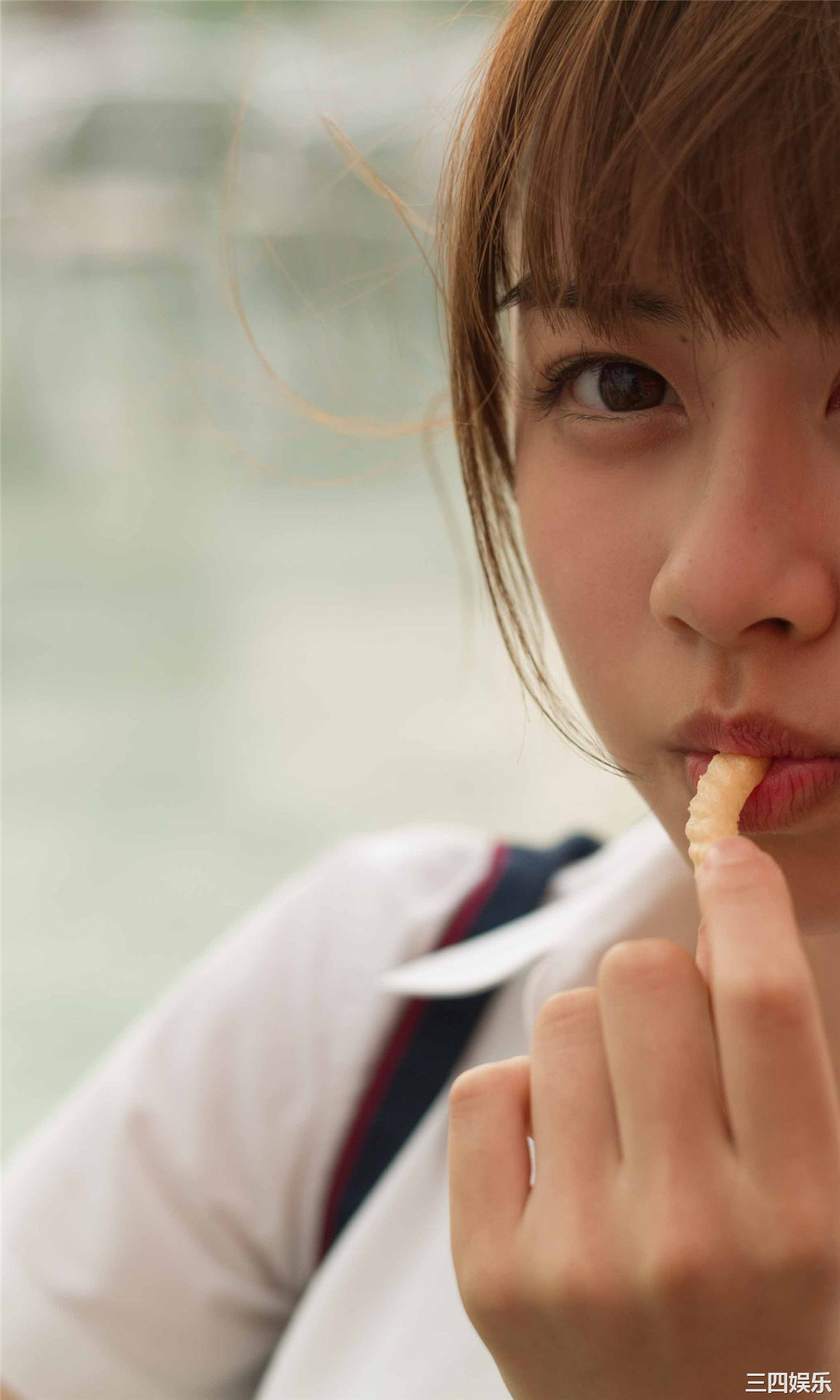 脇田穂乃香香写真集《海の見える街》高清全本