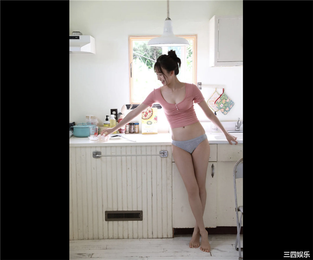 志田音音写真集《誰もが恋するピュアＳＥＸＹ》高清全本