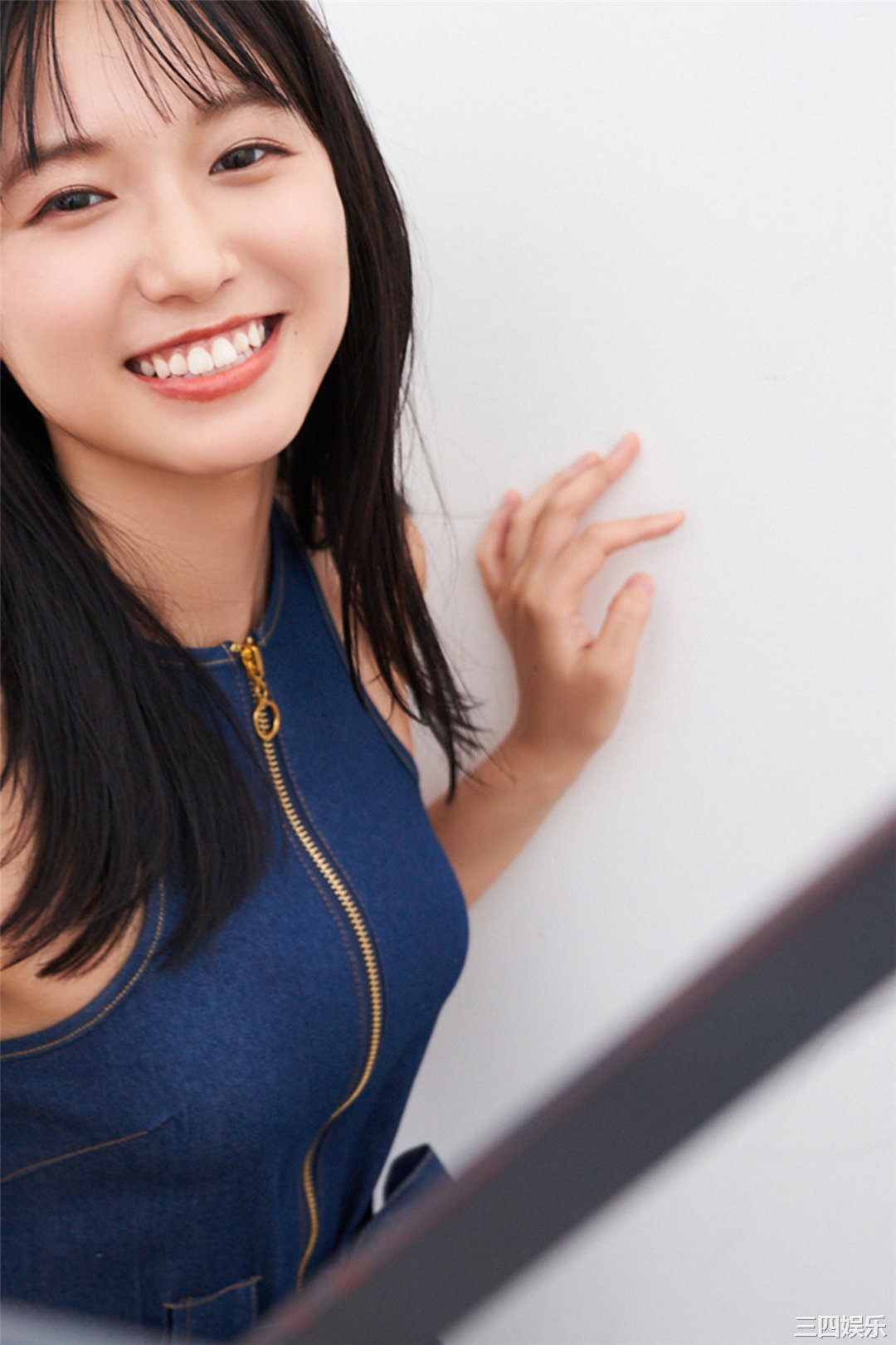 志田音音写真集《現役女子大生の初ビキニｖｏｌ．2》高清全本