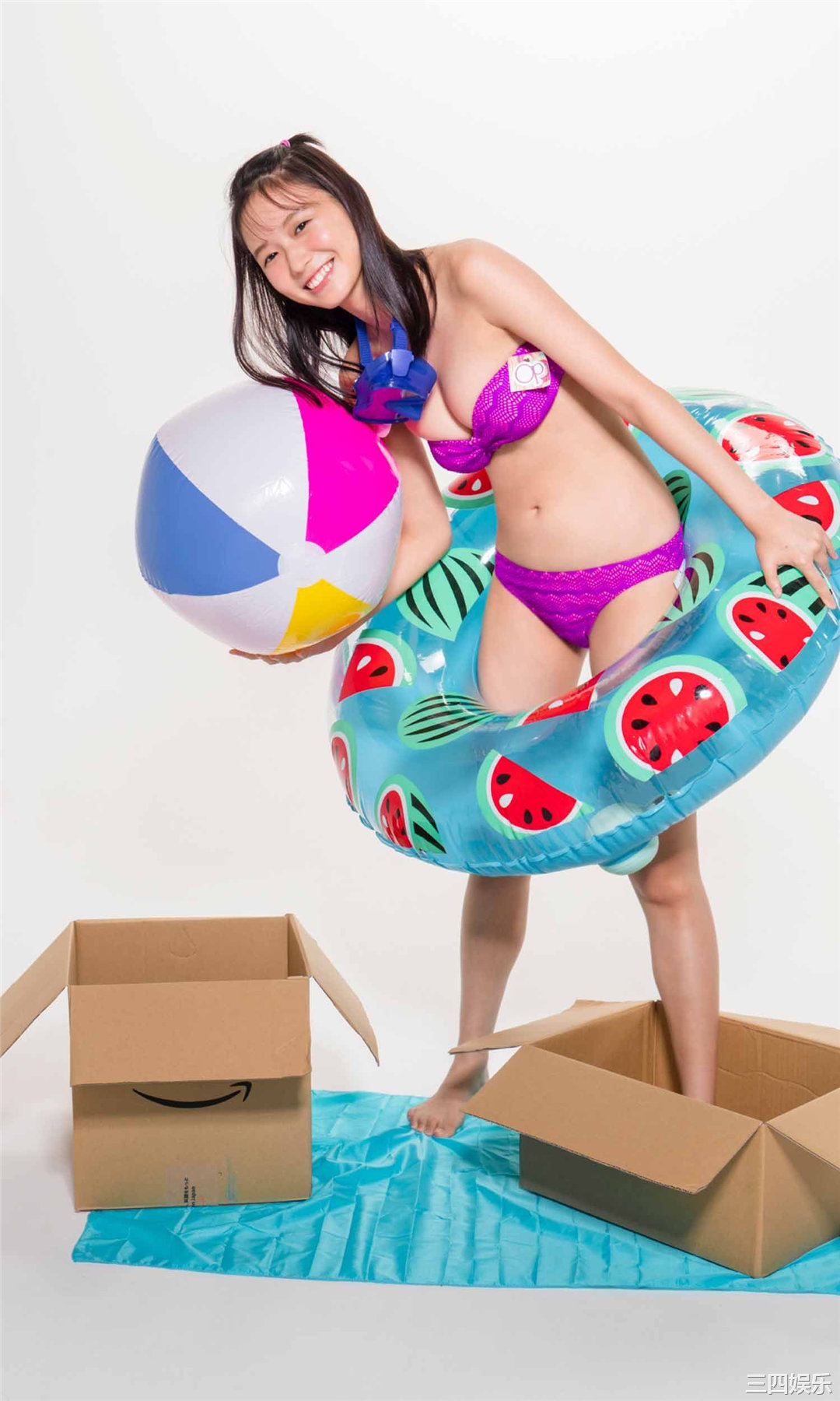 志田音音写真集《週プレ版 地味ハロウィン！ by 志田音々》高清全本