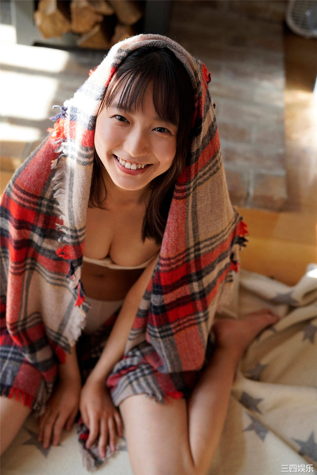 志田音音写真集《癒やしの純潔ビキニ》高清全本