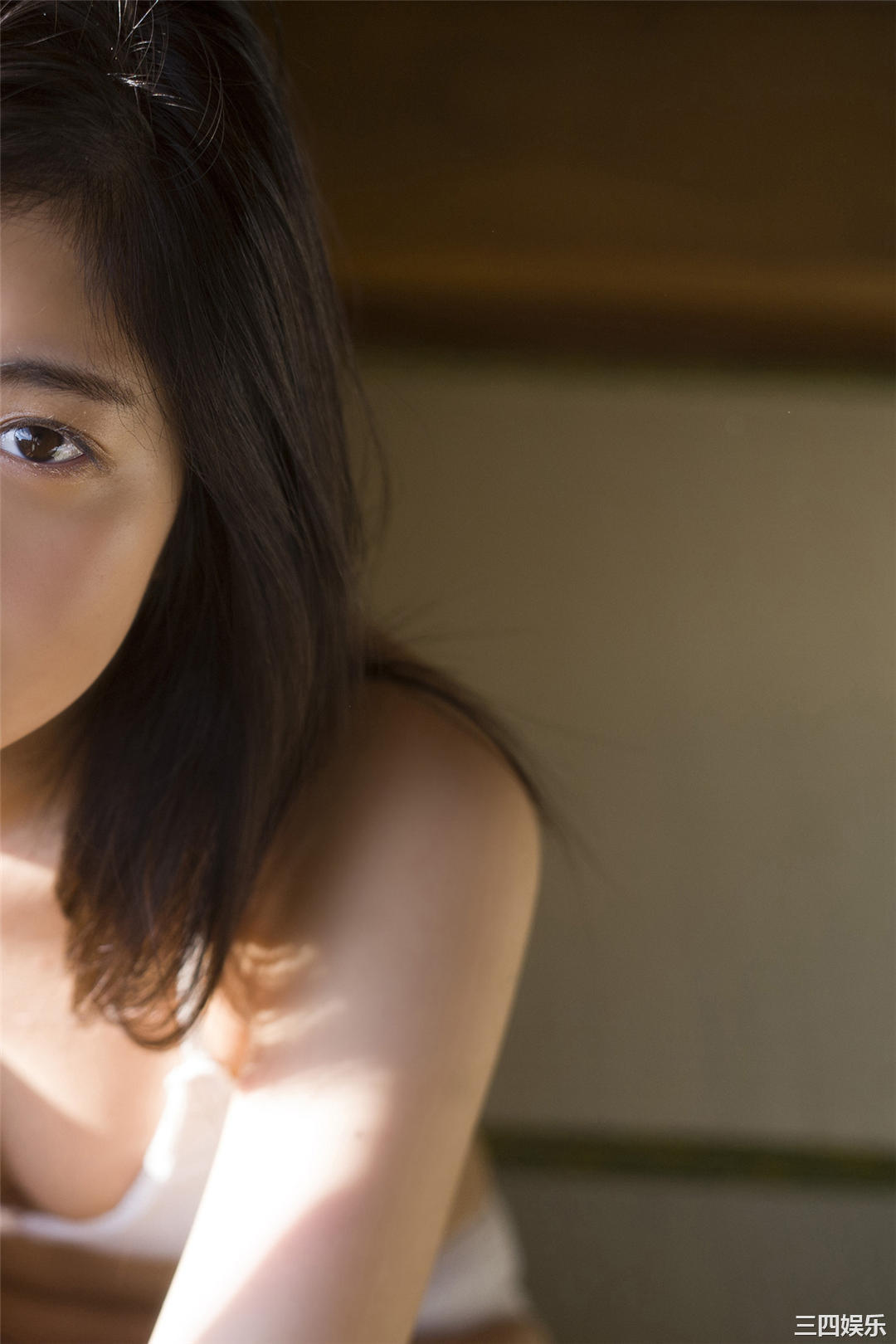 吉田莉樱写真集《謙虚な美徳》高清全本