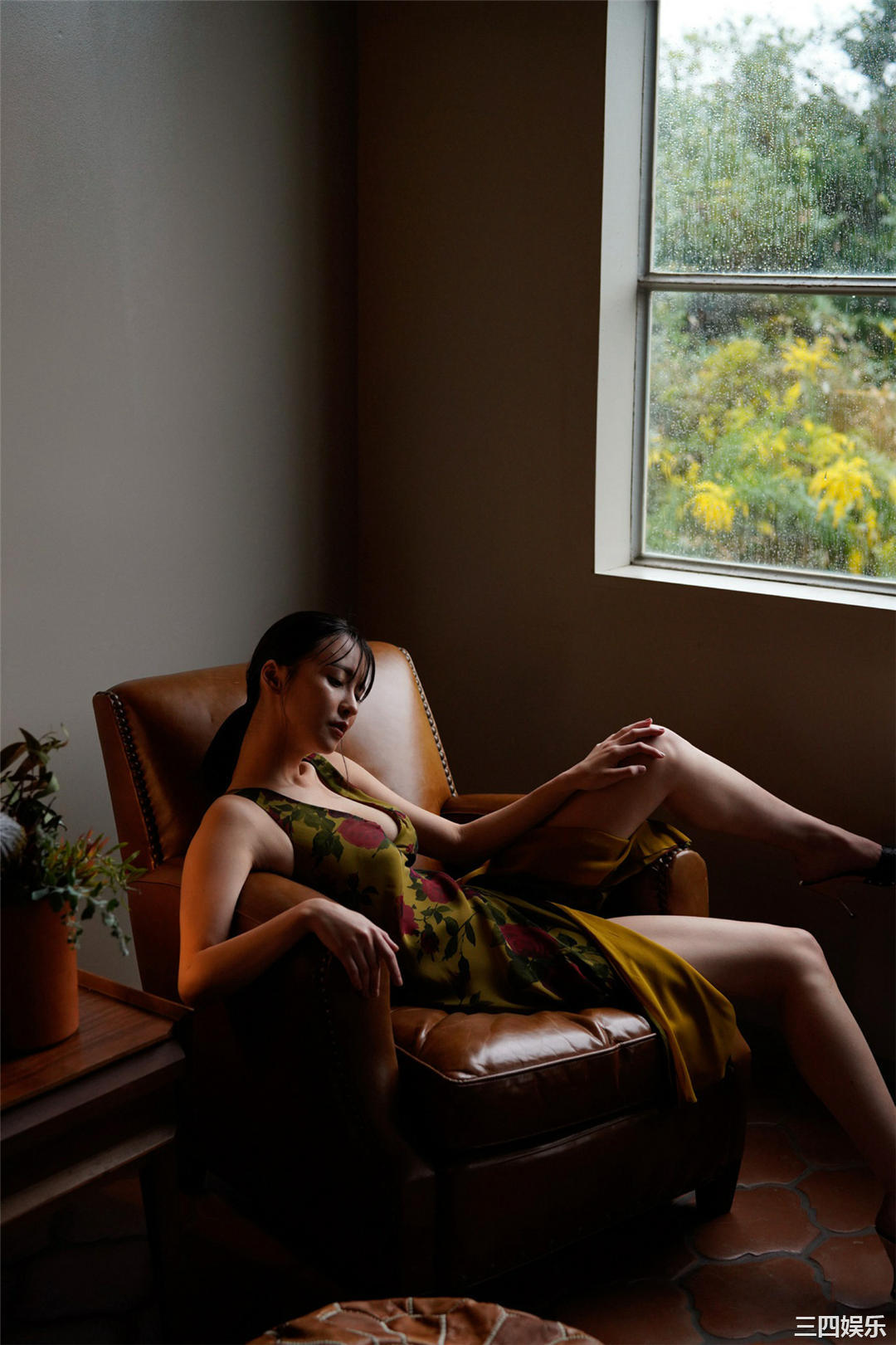 奈月塞娜写真集《たまゆらD》高清全本