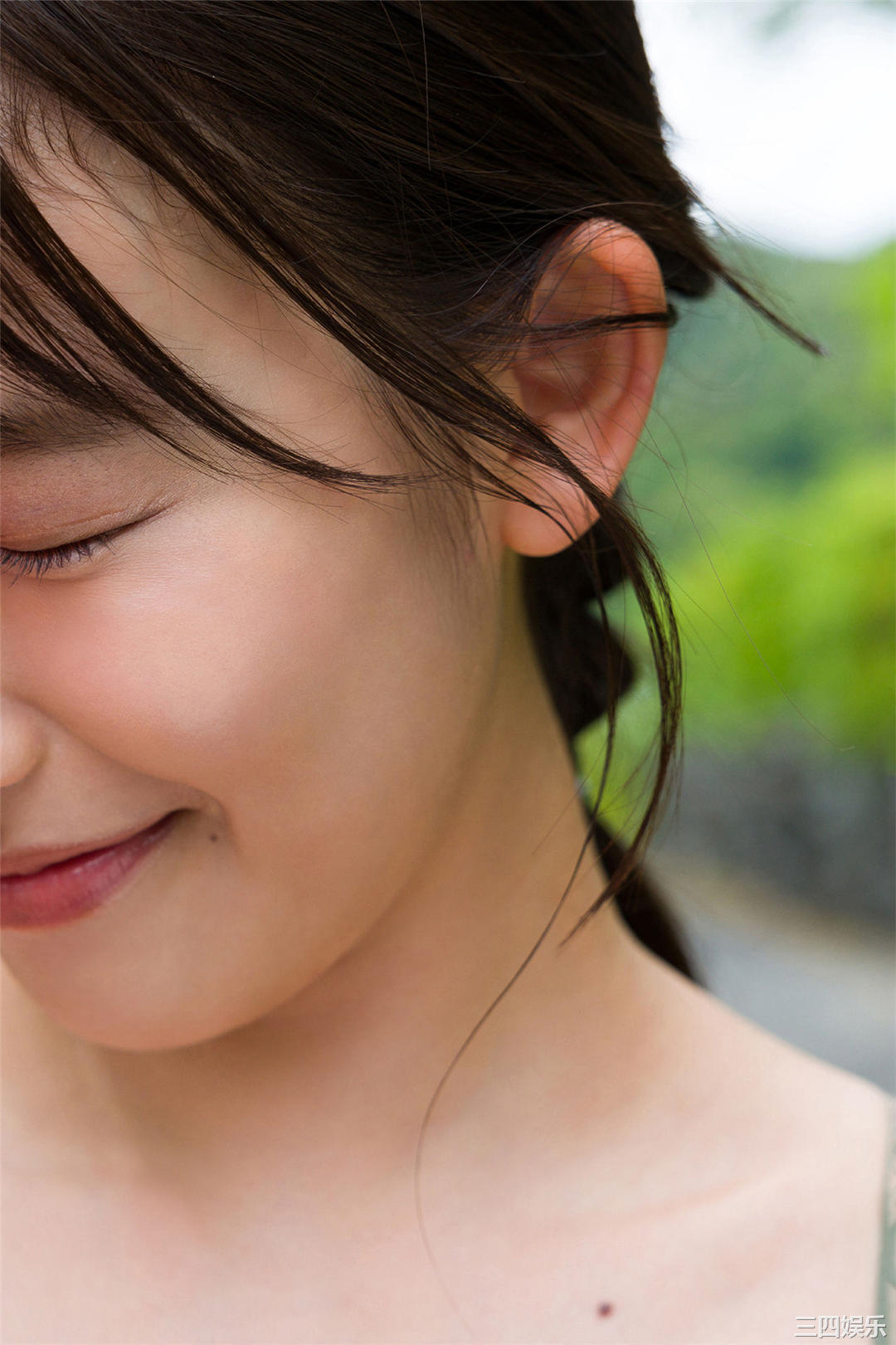 志田音音写真集《ｎｅｎｅ－まるっとりっぷ－》高清全本