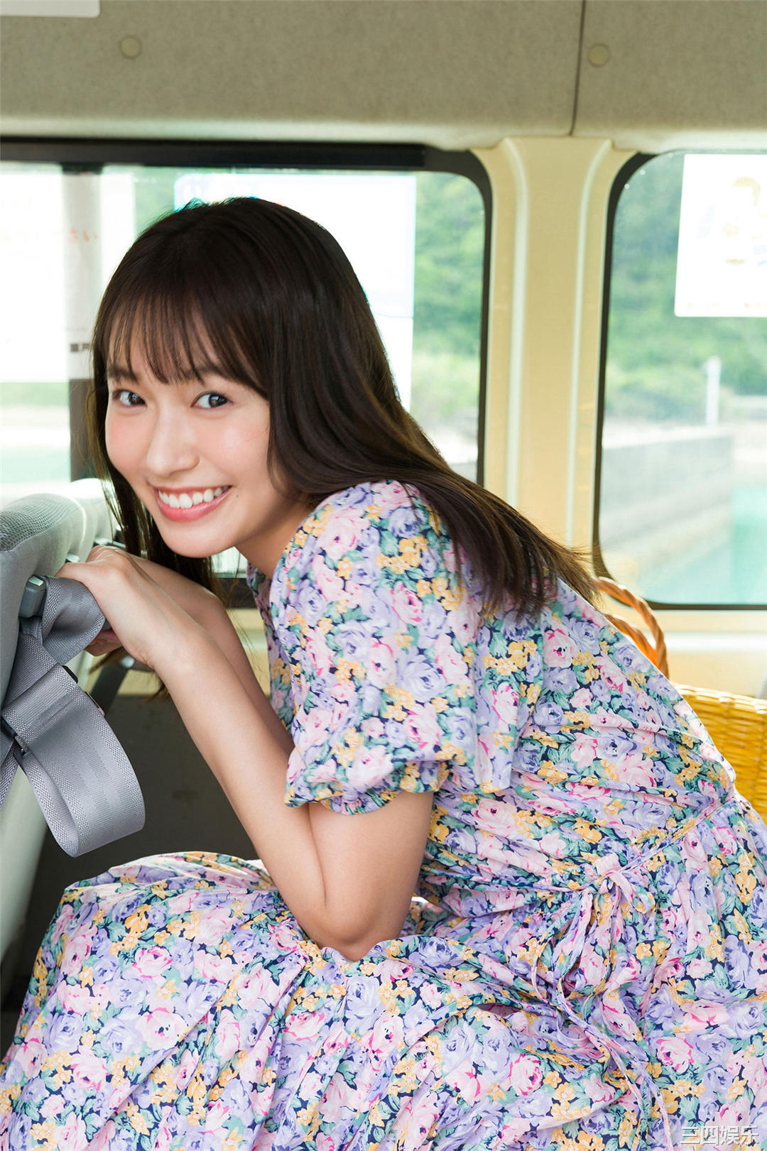 志田音音写真集《ｎｅｎｅ－まるっとりっぷ－》高清全本