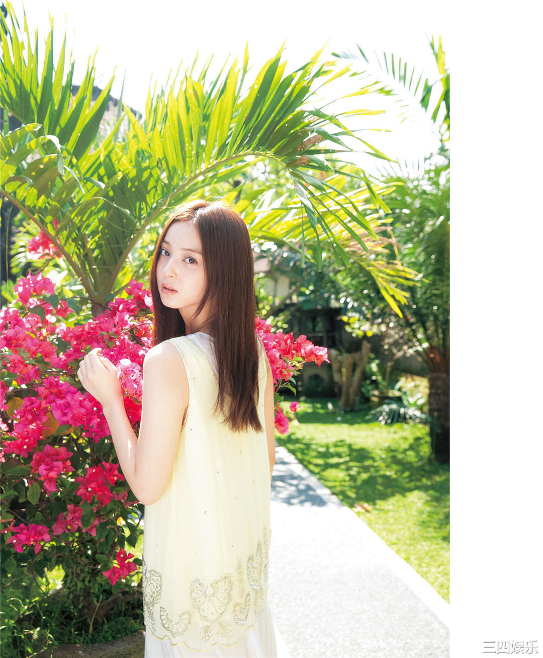 佐佐木希写真集《ささきき》高清全本