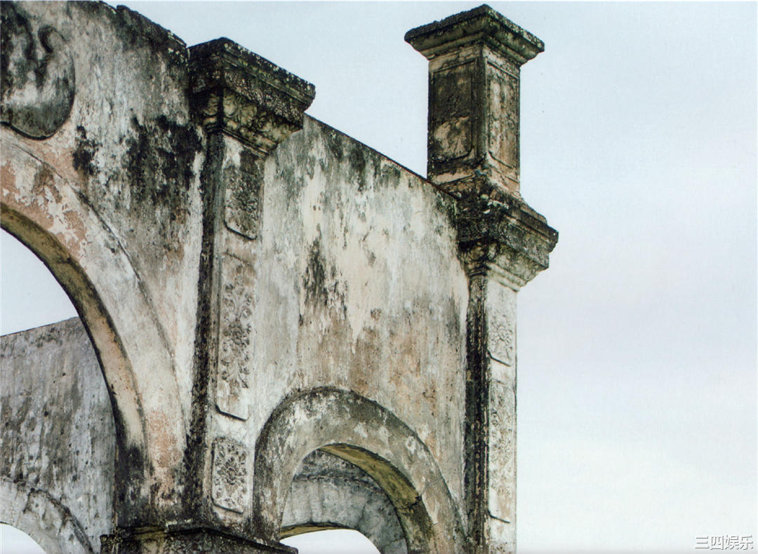 比嘉爱未1ST写真集《Clear》高清全本