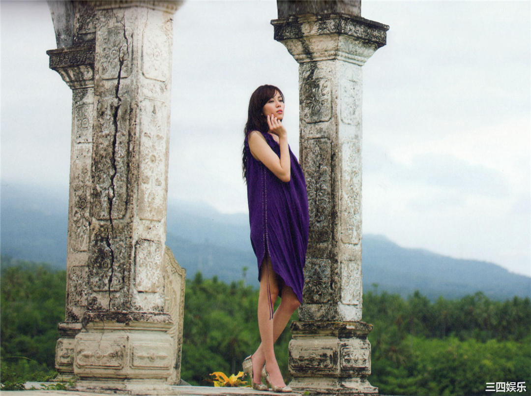 比嘉爱未1ST写真集《Clear》高清全本