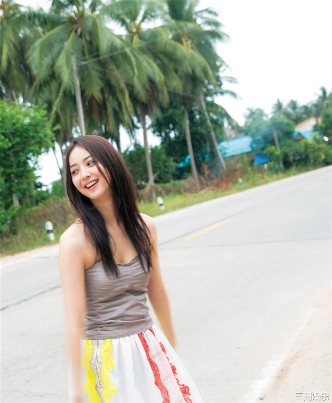 佐佐木希写真集《ささきき》高清全本