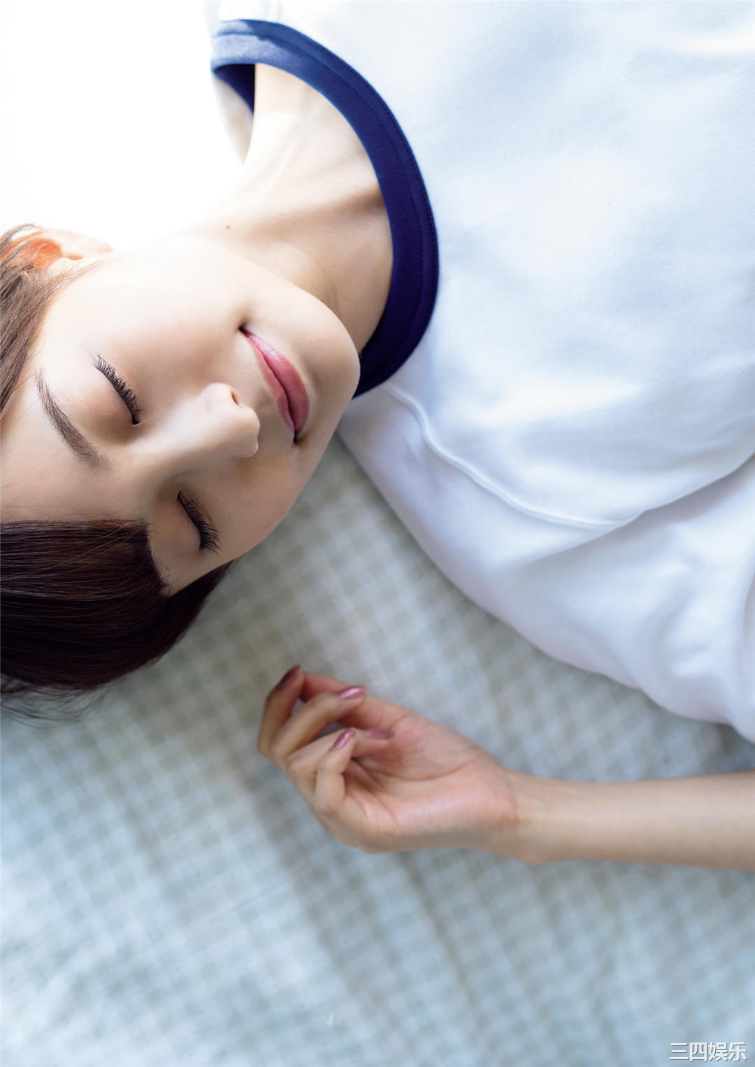 花咲れあ1ST写真集《はなびら》高清全本