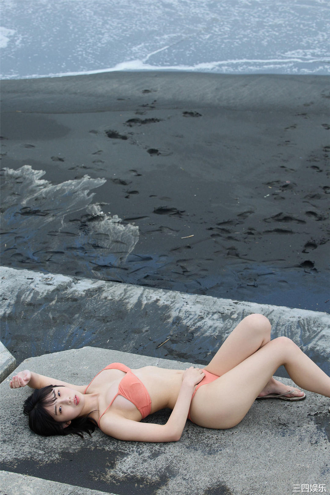 菊地姬奈写真集《夏がやってきた！》高清全本