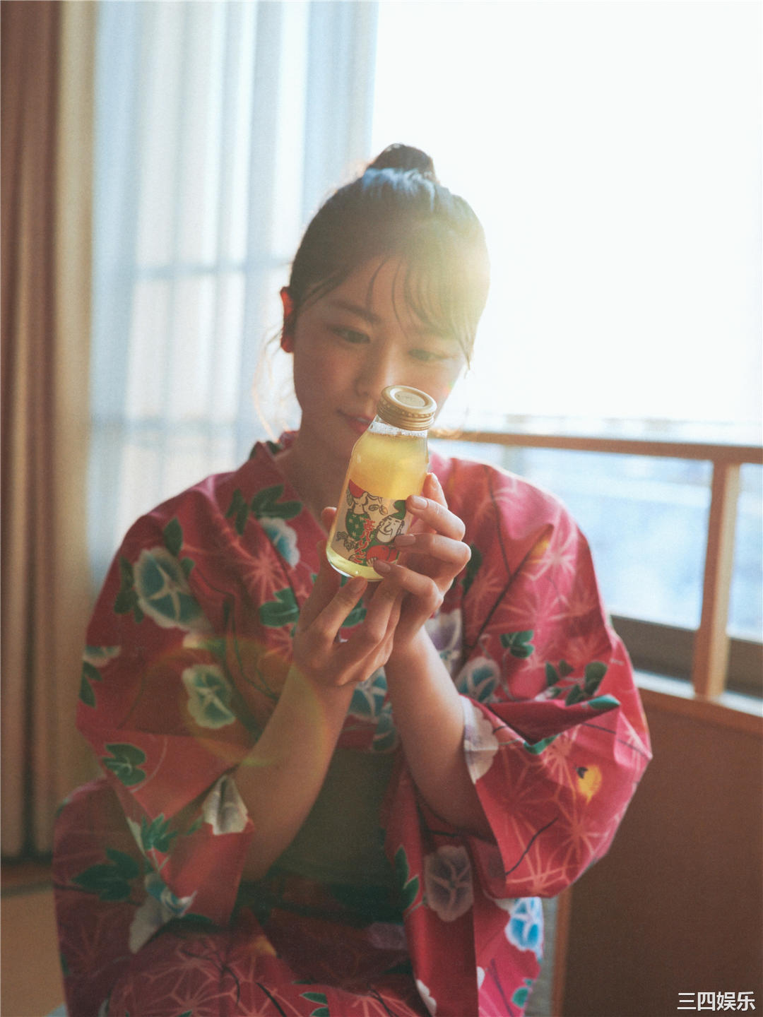 丹生明里1ST写真集《やさしい関係》高清全本