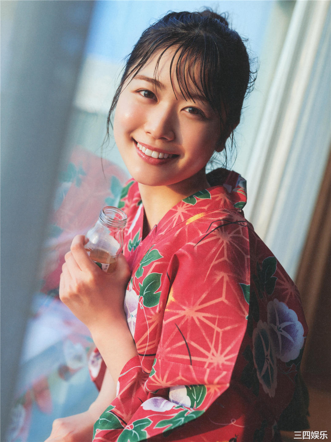 丹生明里1ST写真集《やさしい関係》高清全本