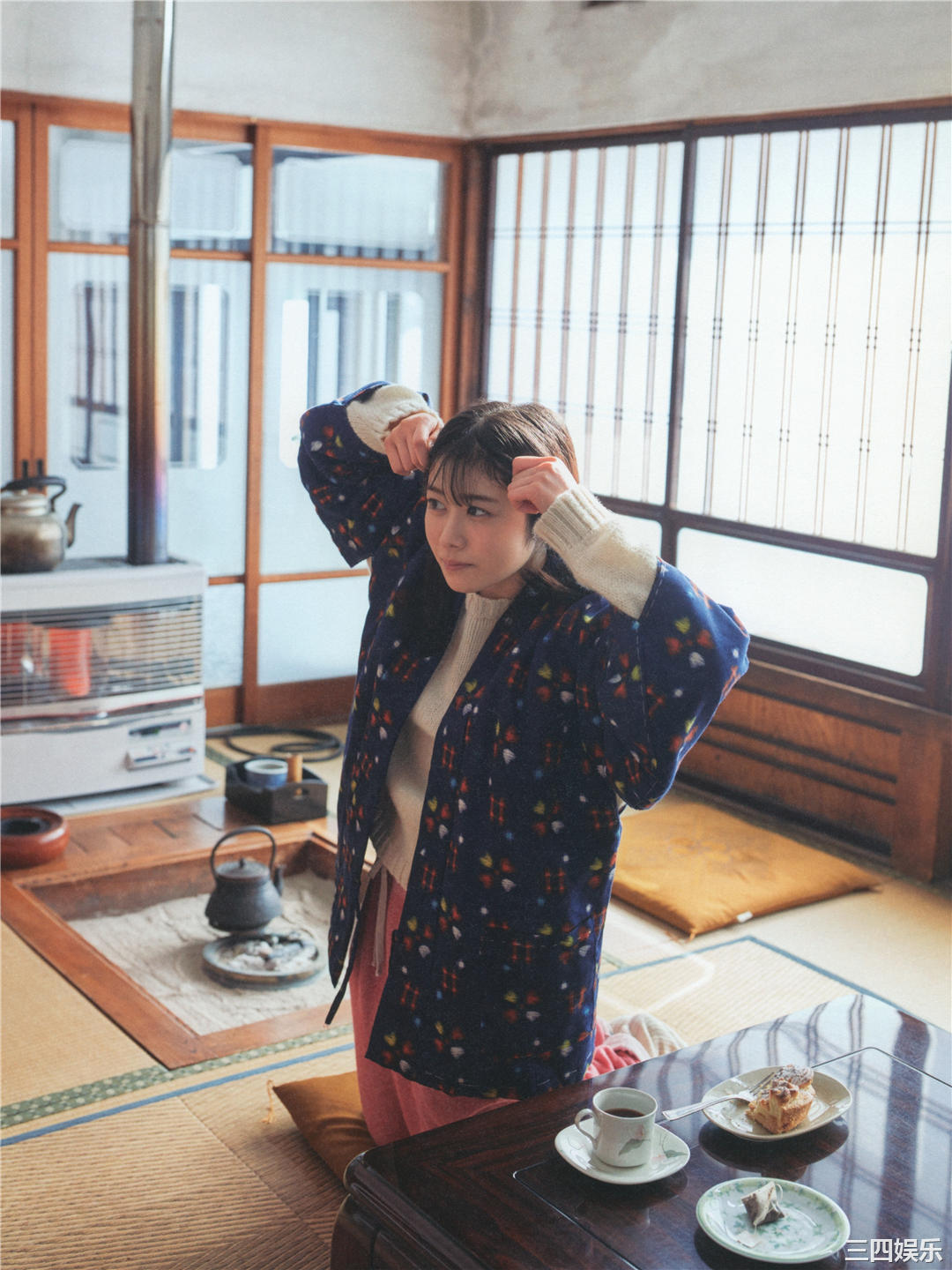 丹生明里1ST写真集《やさしい関係》高清全本