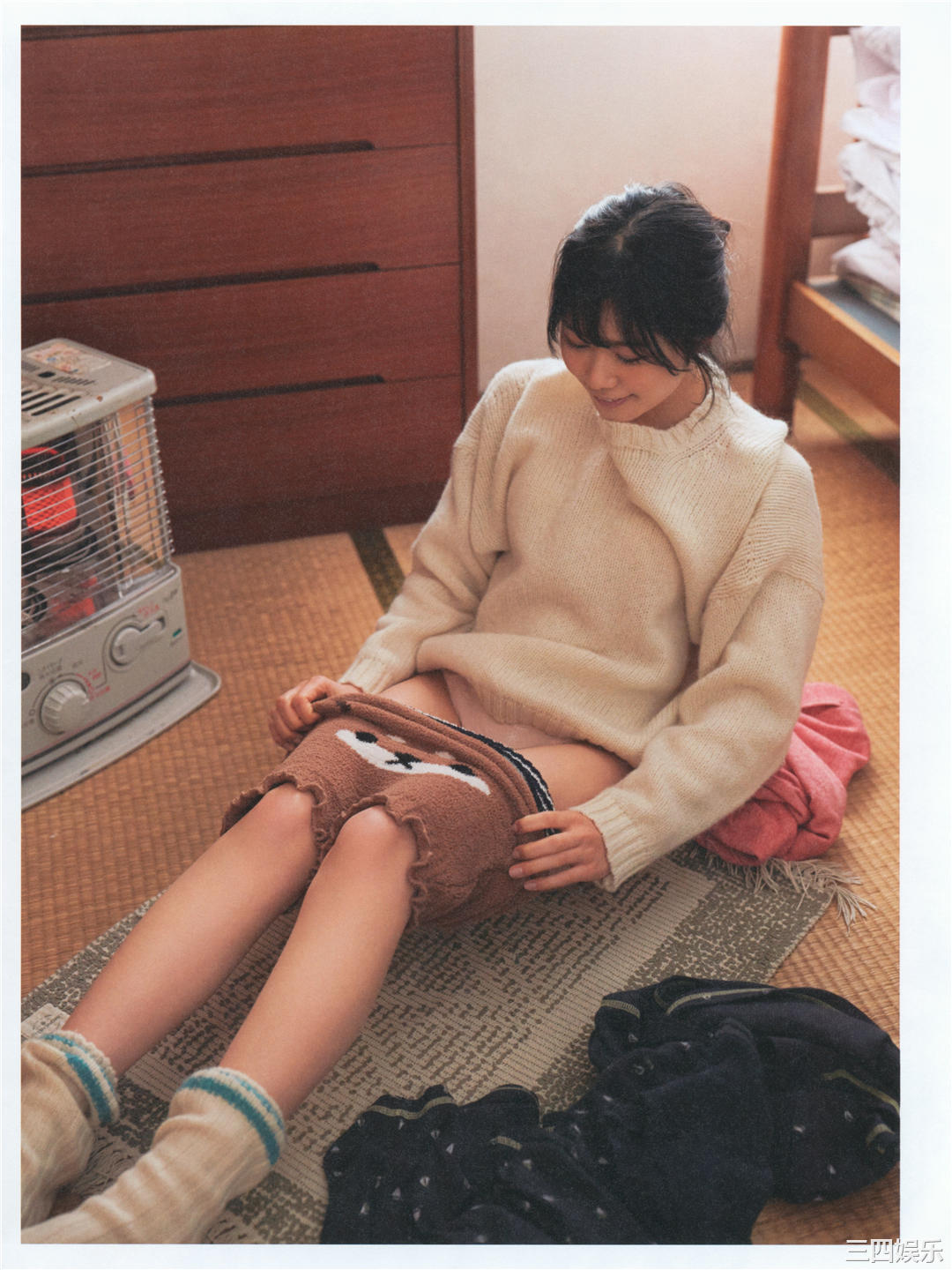 丹生明里1ST写真集《やさしい関係》高清全本