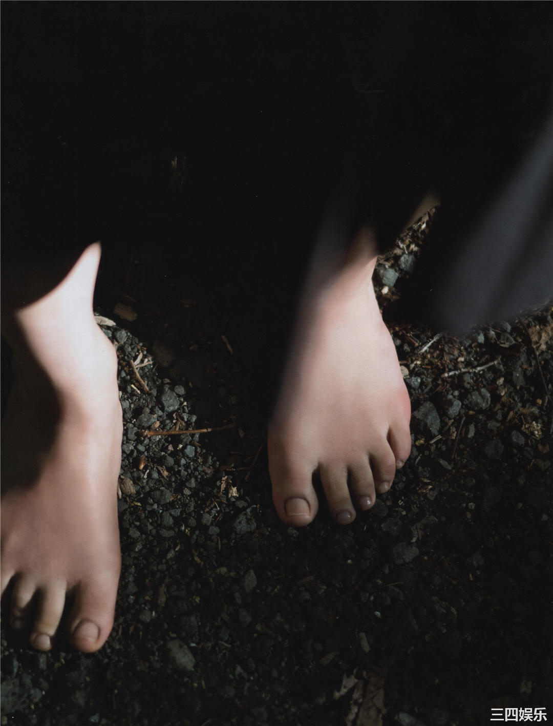 欅坂46写真集《21人の未完成》高清全本