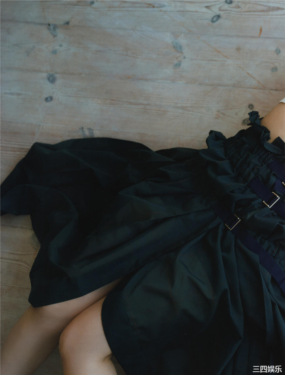 欅坂46写真集《21人の未完成》高清全本