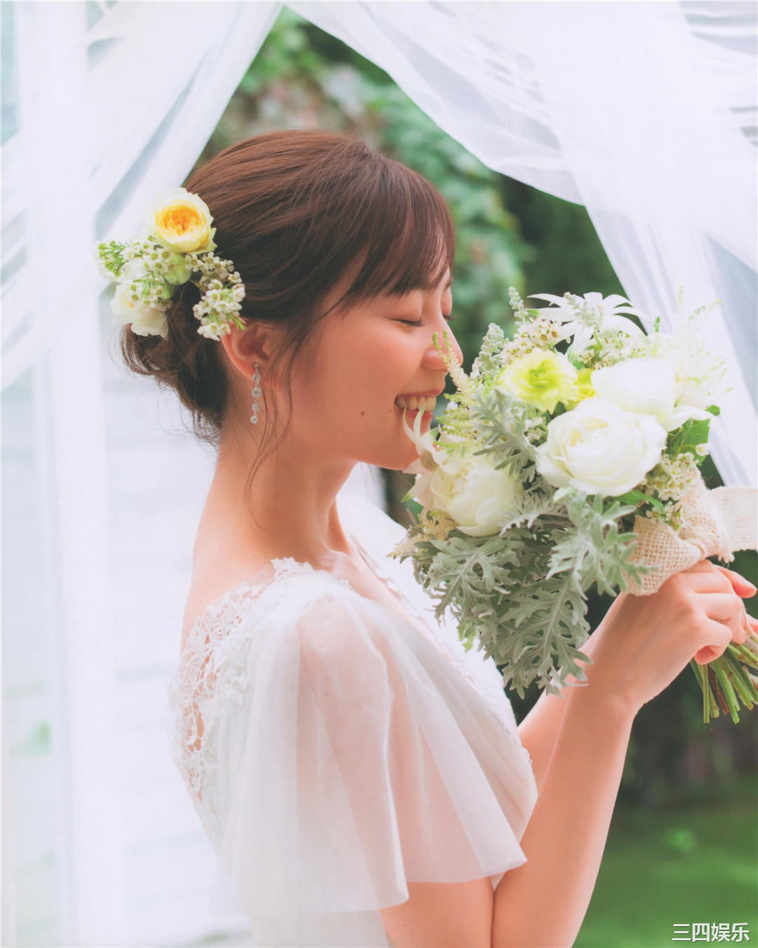 生田绘梨花写真集《生田絵梨花 乃木坂46卒業記念 メモリアルブック カノン》高清全本