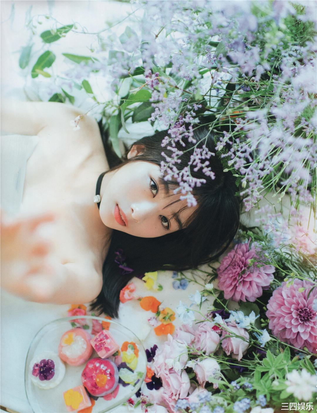 欅坂46写真集《21人の未完成》高清全本