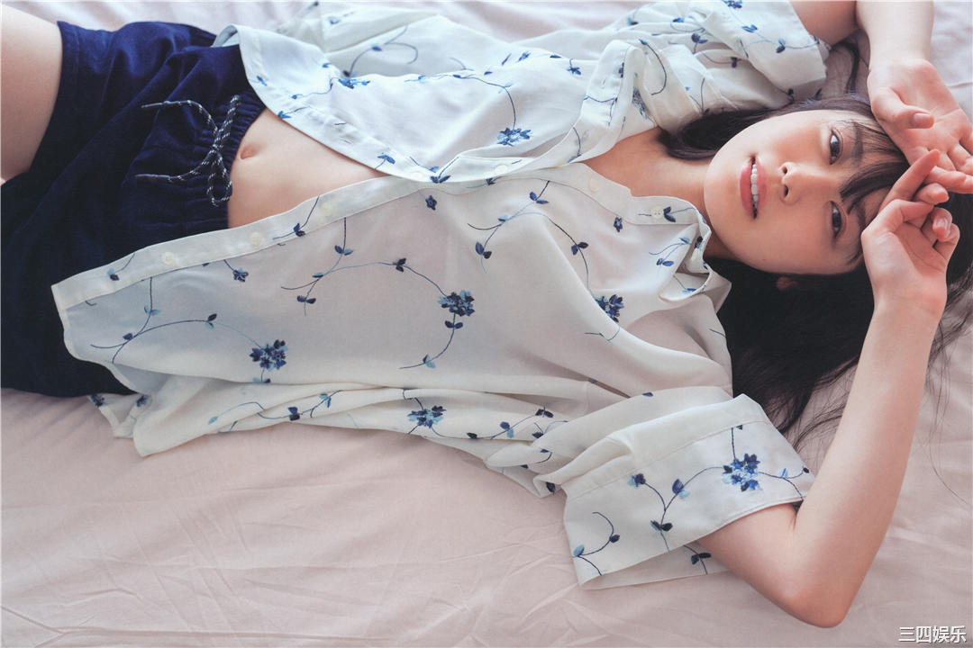 丹生明里1ST写真集《やさしい関係》高清全本