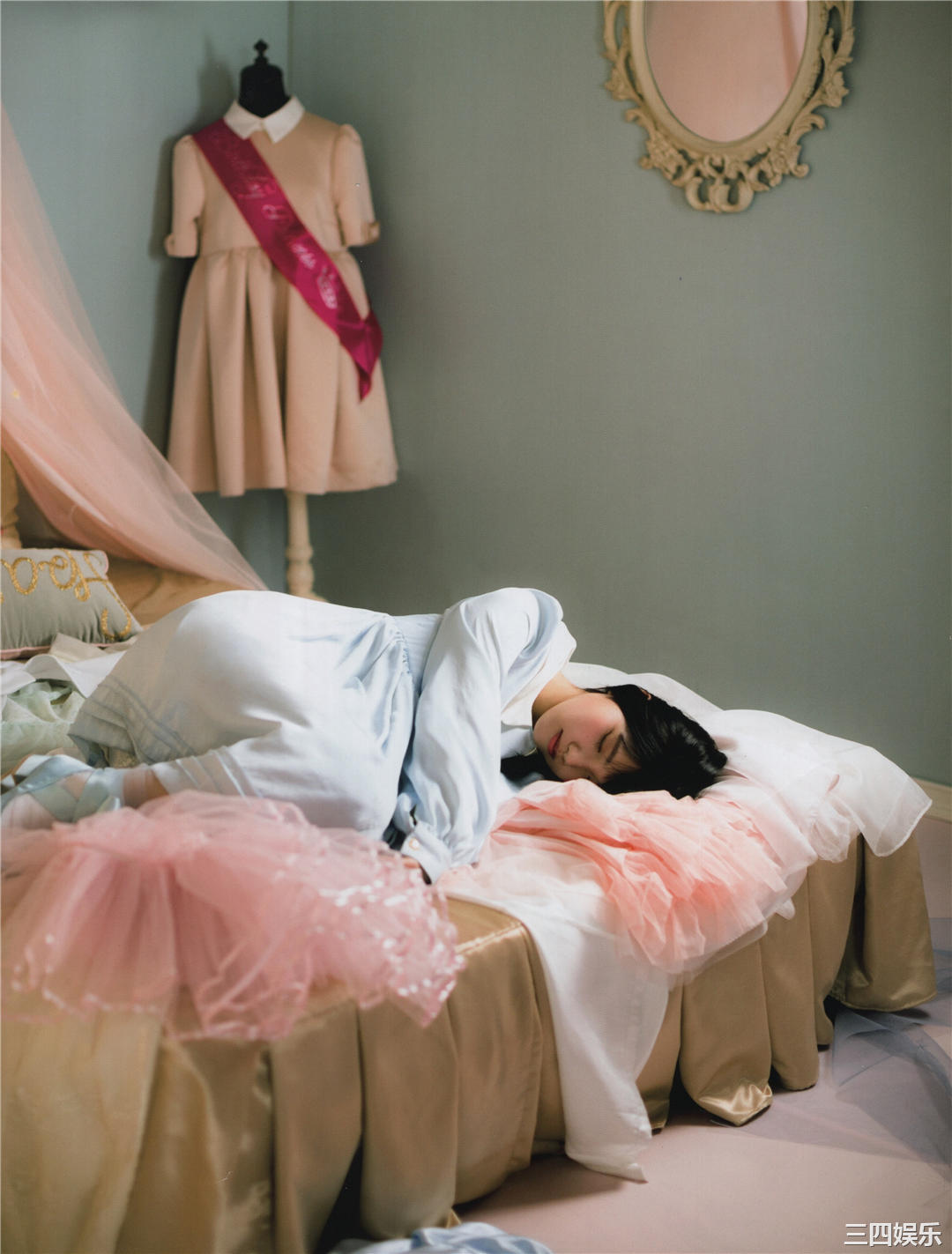 欅坂46写真集《21人の未完成》高清全本