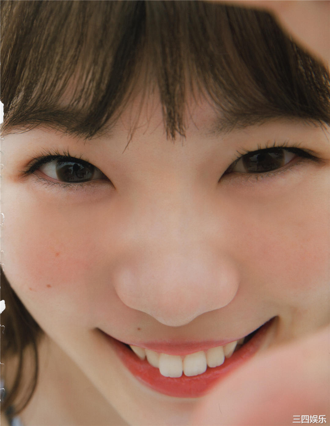 欅坂46写真集《21人の未完成》高清全本