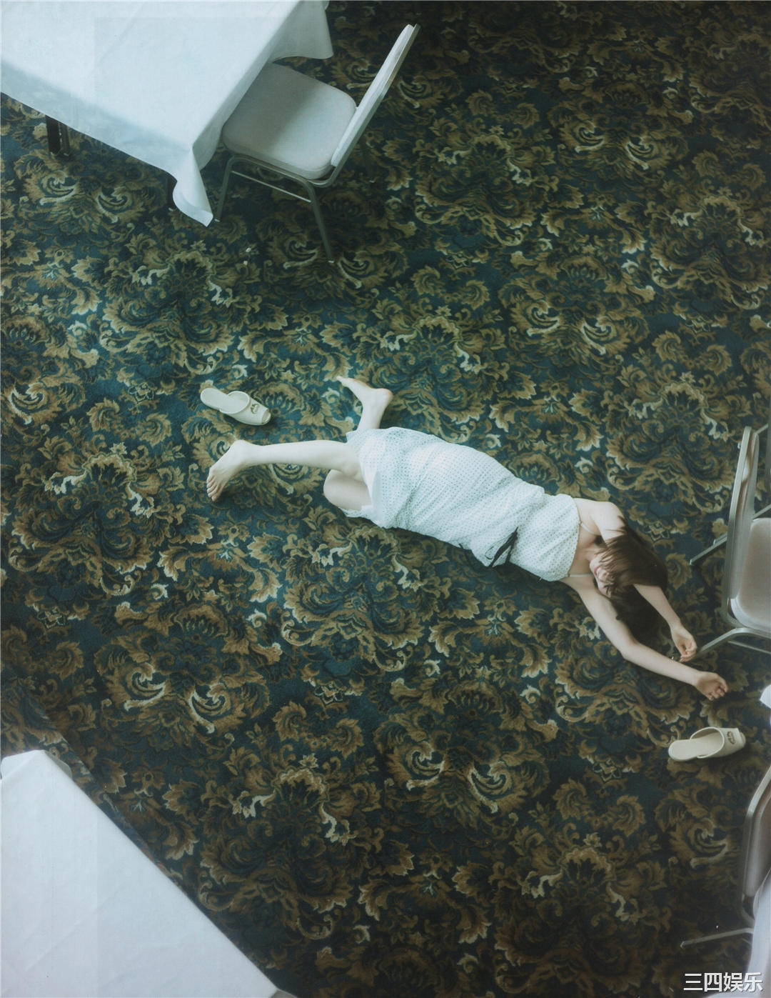 欅坂46写真集《21人の未完成》高清全本