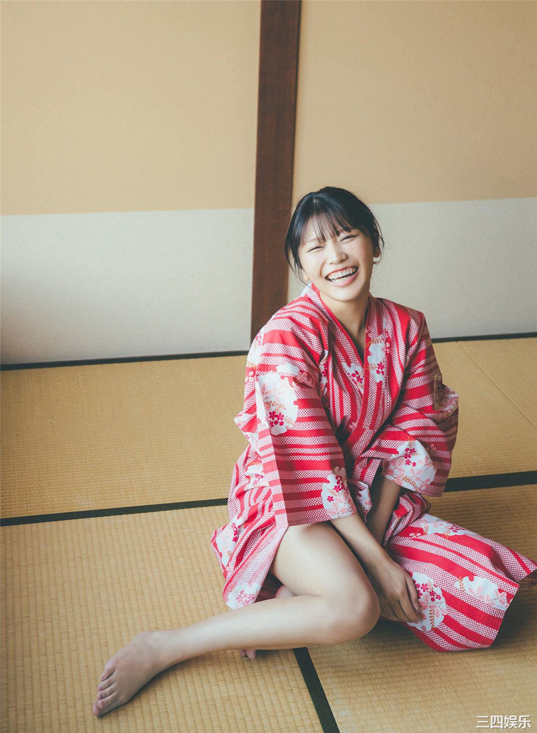 松下玲绪菜写真集《in the seasons》高清全本