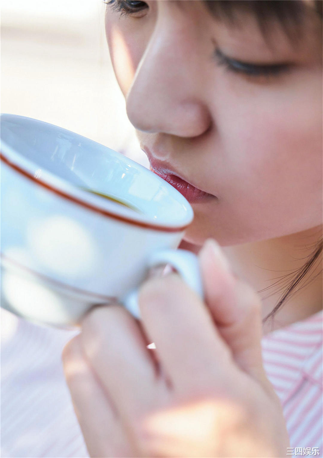 丰田露娜写真集《挑発的な女のコ。》高清全本