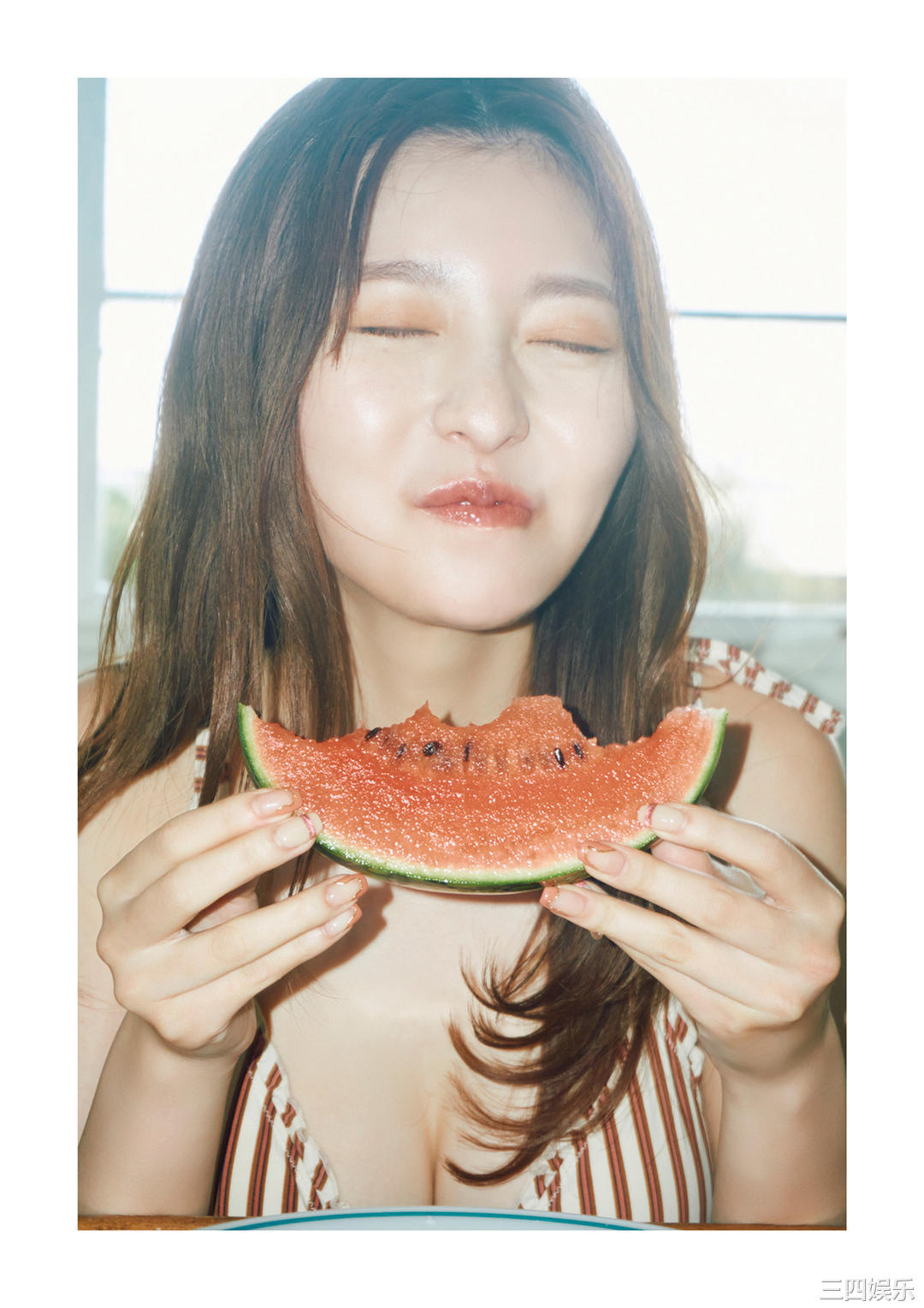 桥本萌花写真集《真夏のガールフレンド》高清全本