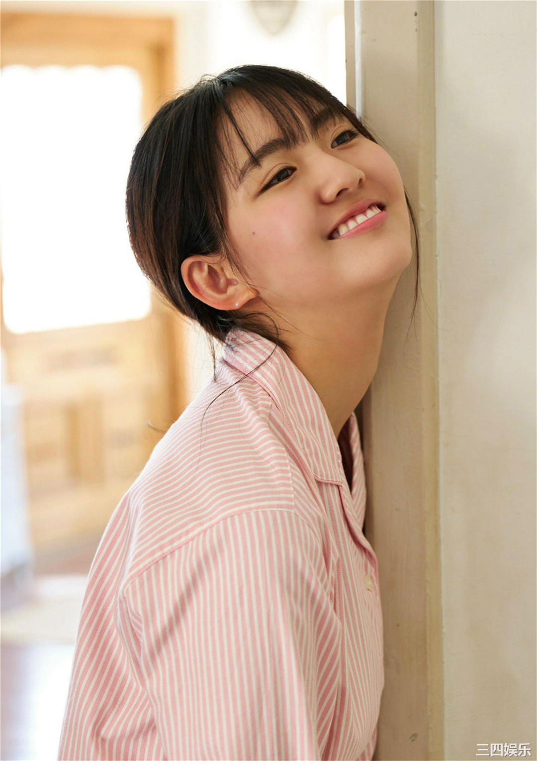 丰田露娜写真集《挑発的な女のコ。》高清全本