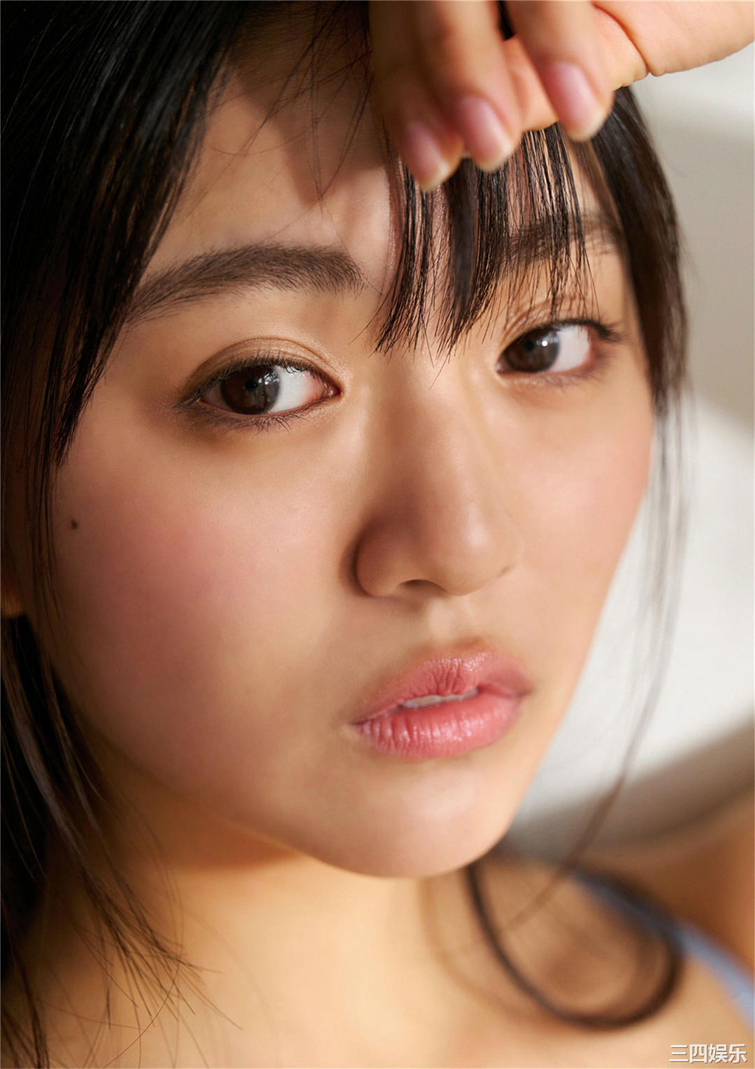 丰田露娜写真集《挑発的な女のコ。》高清全本