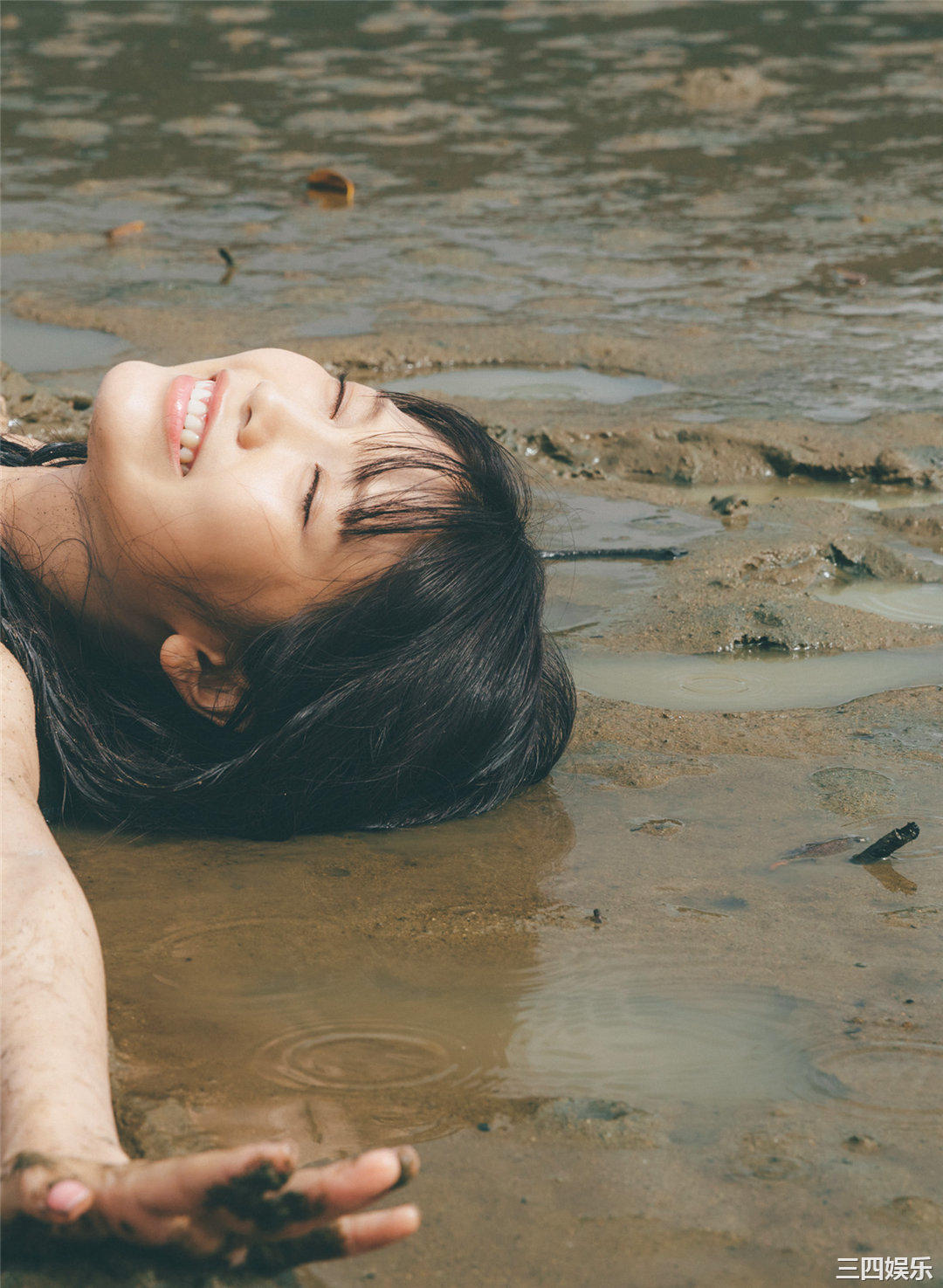 松下玲绪菜写真集《in the seasons》高清全本