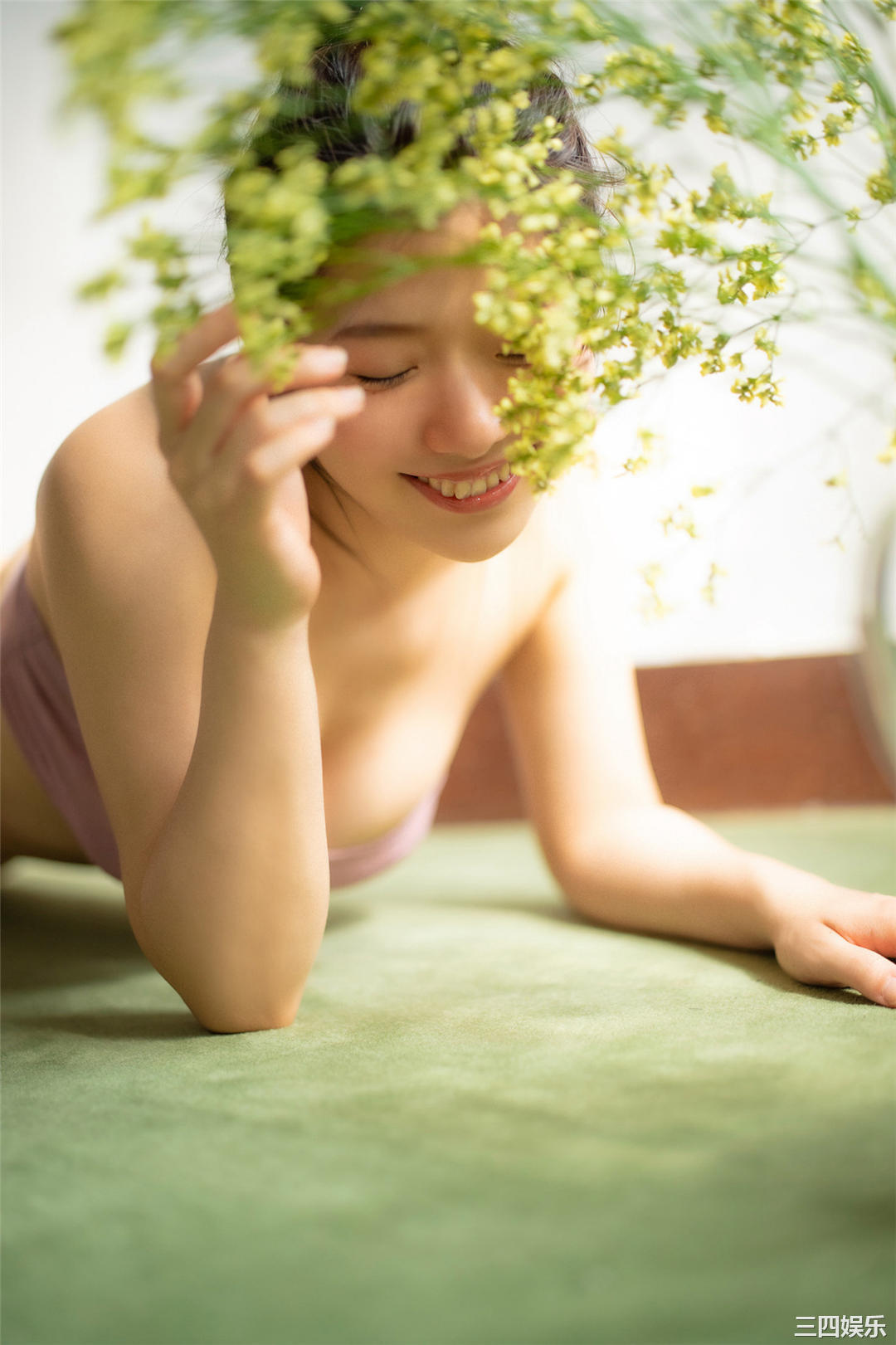 山田かな写真集《ＫＡＮＡ 官能ＷＨＩＴＥ》高清全本