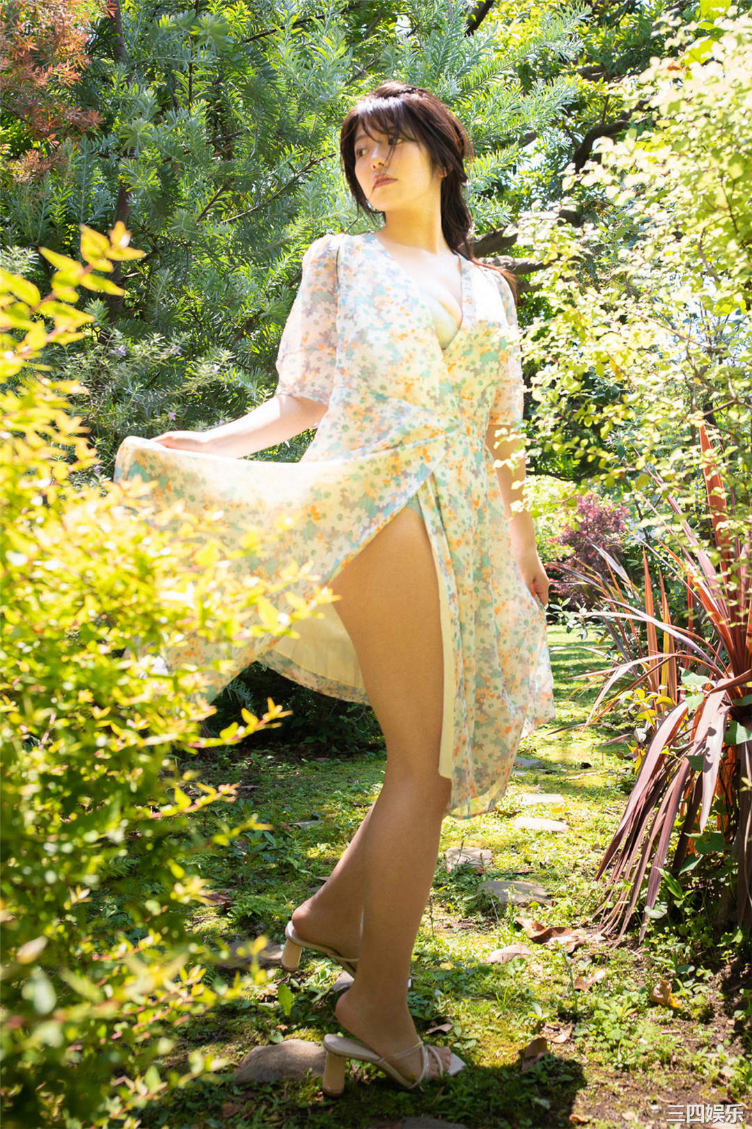 山田かな写真集《ＫＡＮＡ 官能ＷＨＩＴＥ》高清全本